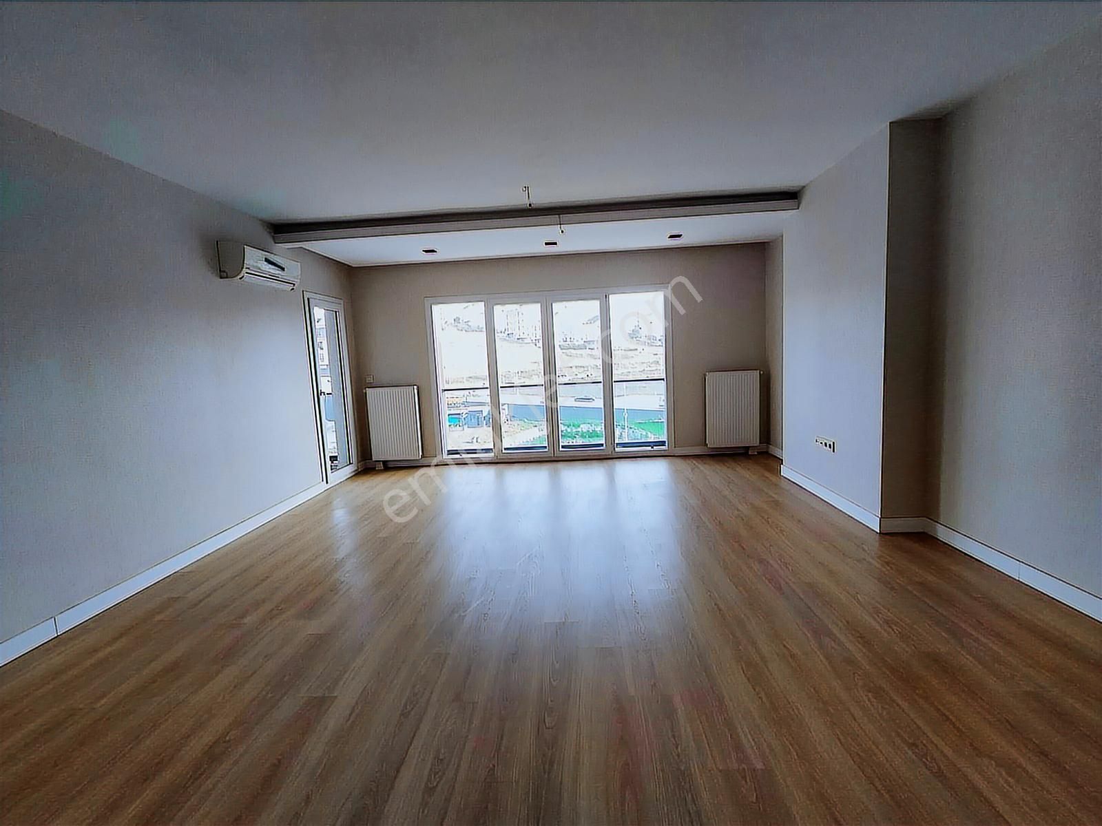 Beylikdüzü Vira İstanbul Sitesi 4+1 Geniş Sıfır Kiralık Daire - Görsel 21