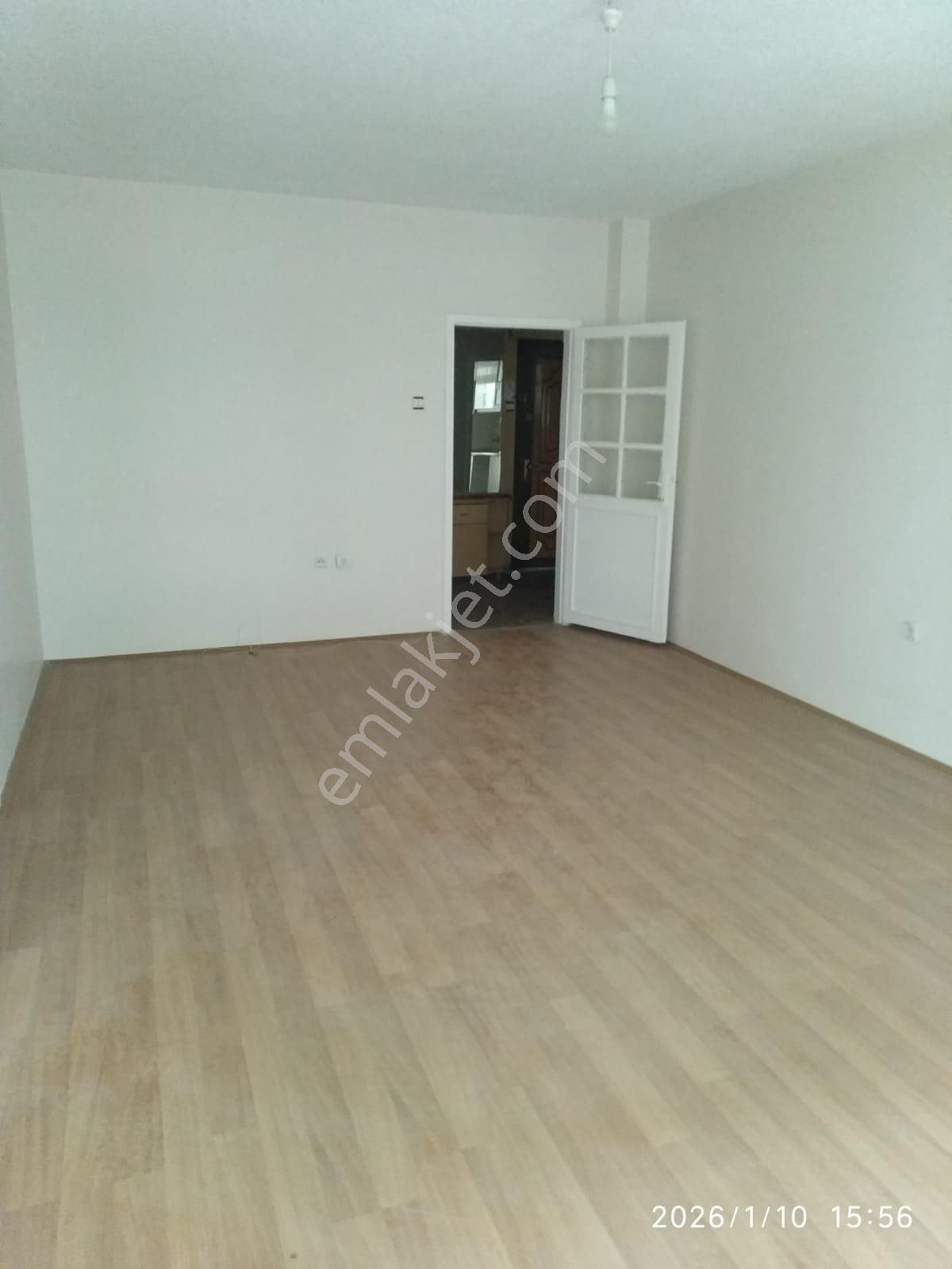 Demetevler Metrosuna Yakın 408.cad. 3+1 Asansörlü Kombili Kiralık Daire - Görsel 3