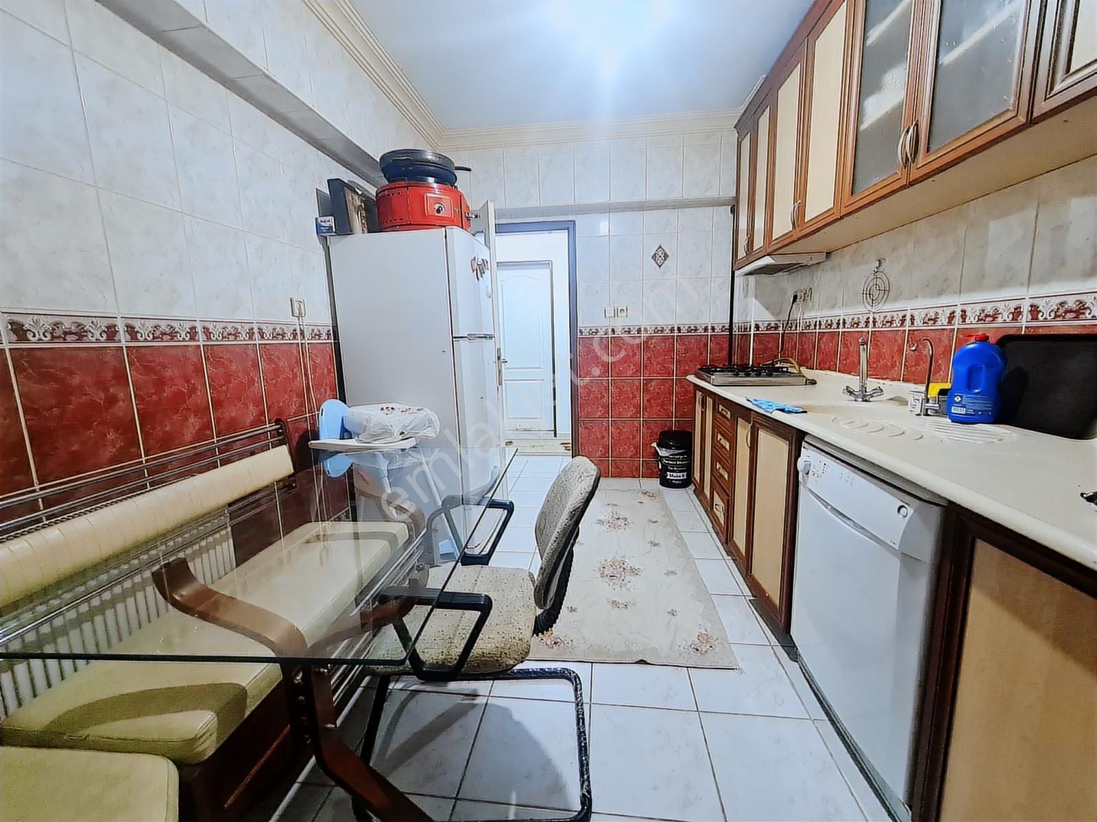 30 Ağustos Mah. Merkezi Konumda Arakat 3+1 Ön Cephe Daire - Görsel 23