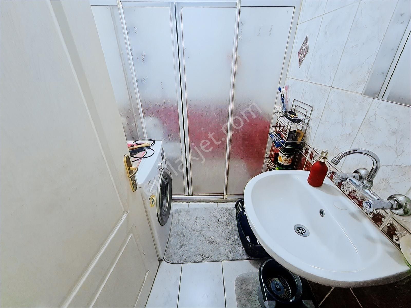 30 Ağustos Mah. Merkezi Konumda Arakat 3+1 Ön Cephe Daire - Görsel 3