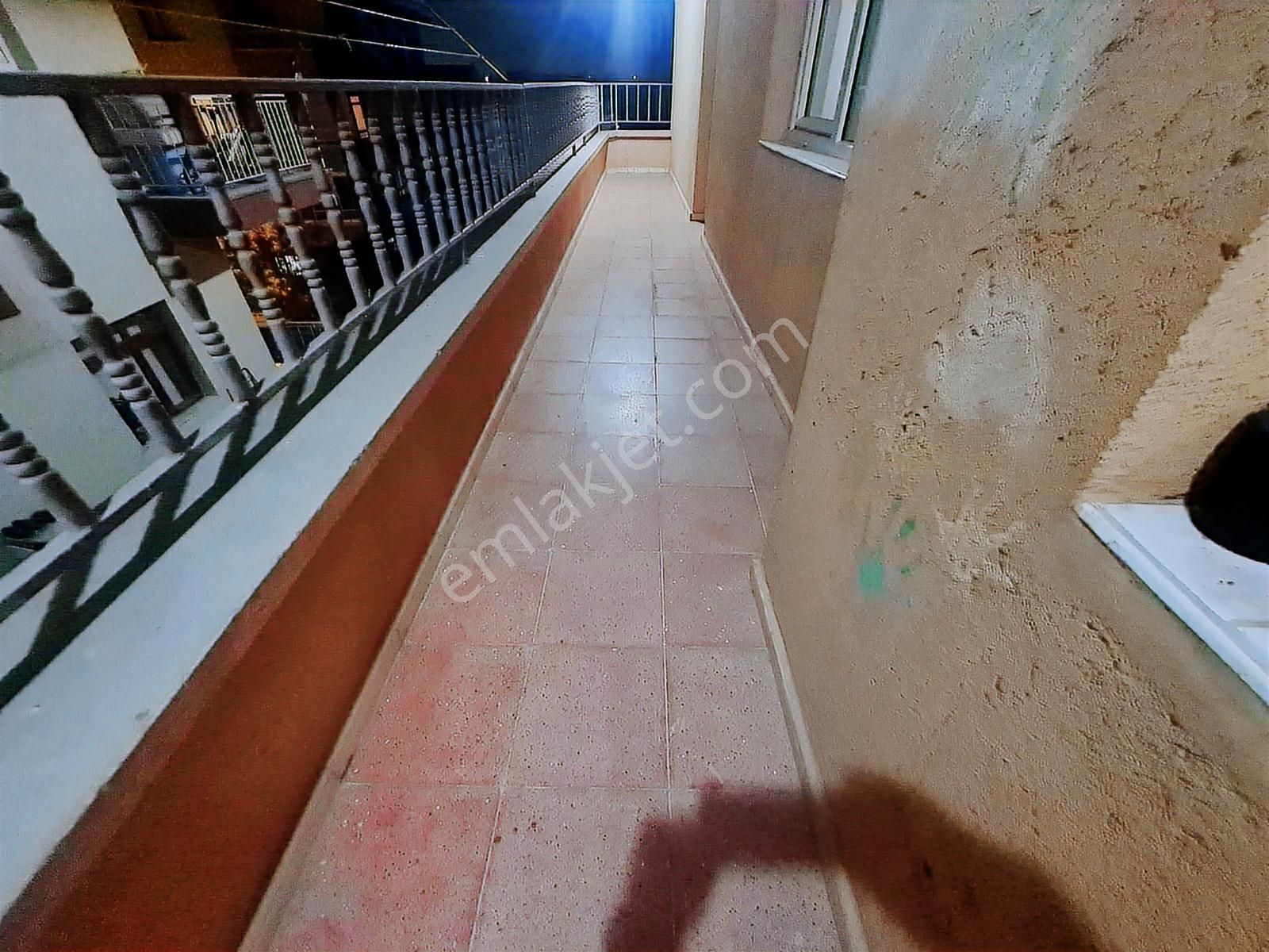 30 Ağustos Mah. Merkezi Konumda Arakat 3+1 Ön Cephe Daire - Görsel 5