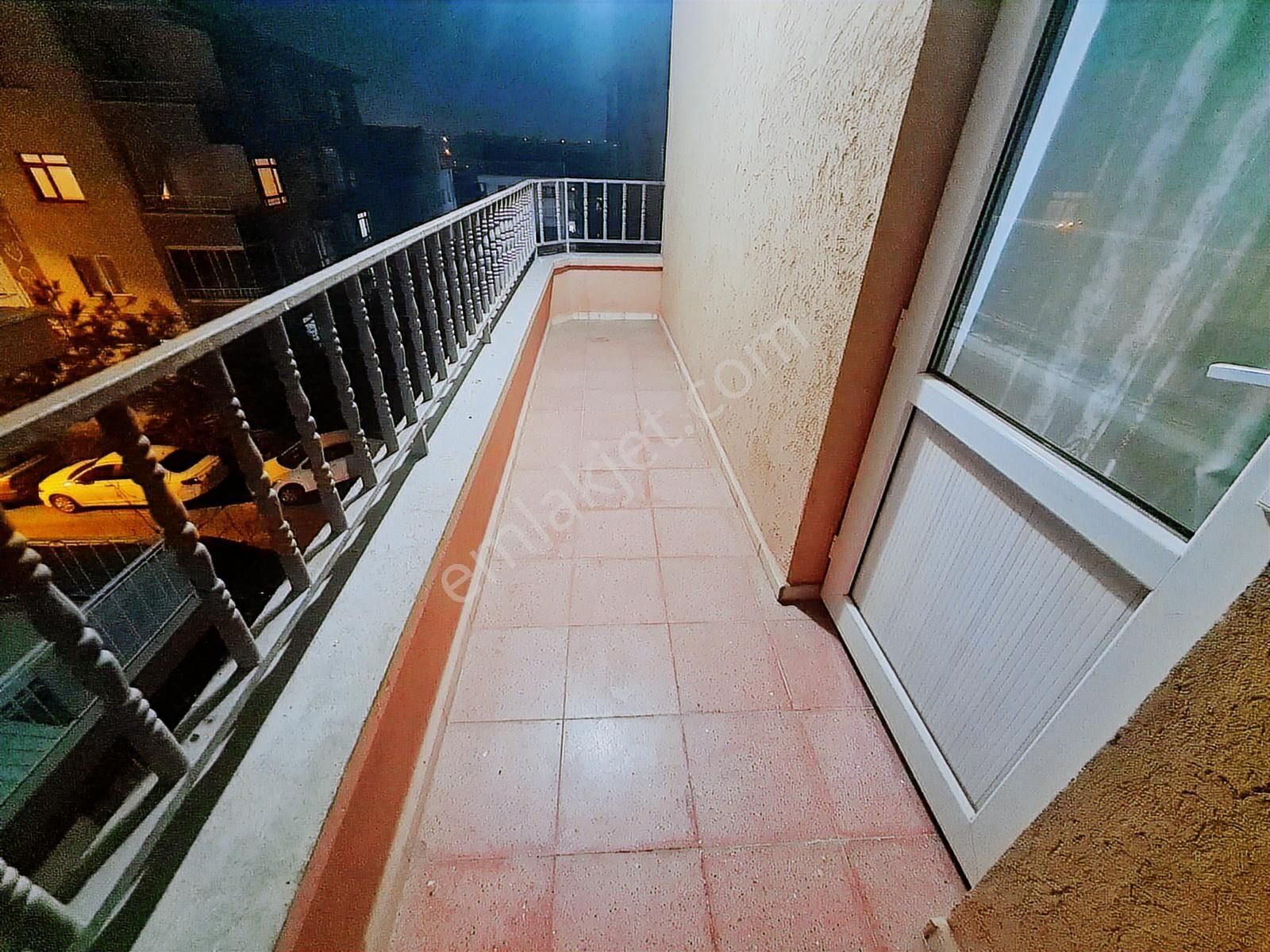 30 Ağustos Mah. Merkezi Konumda Arakat 3+1 Ön Cephe Daire - Görsel 19