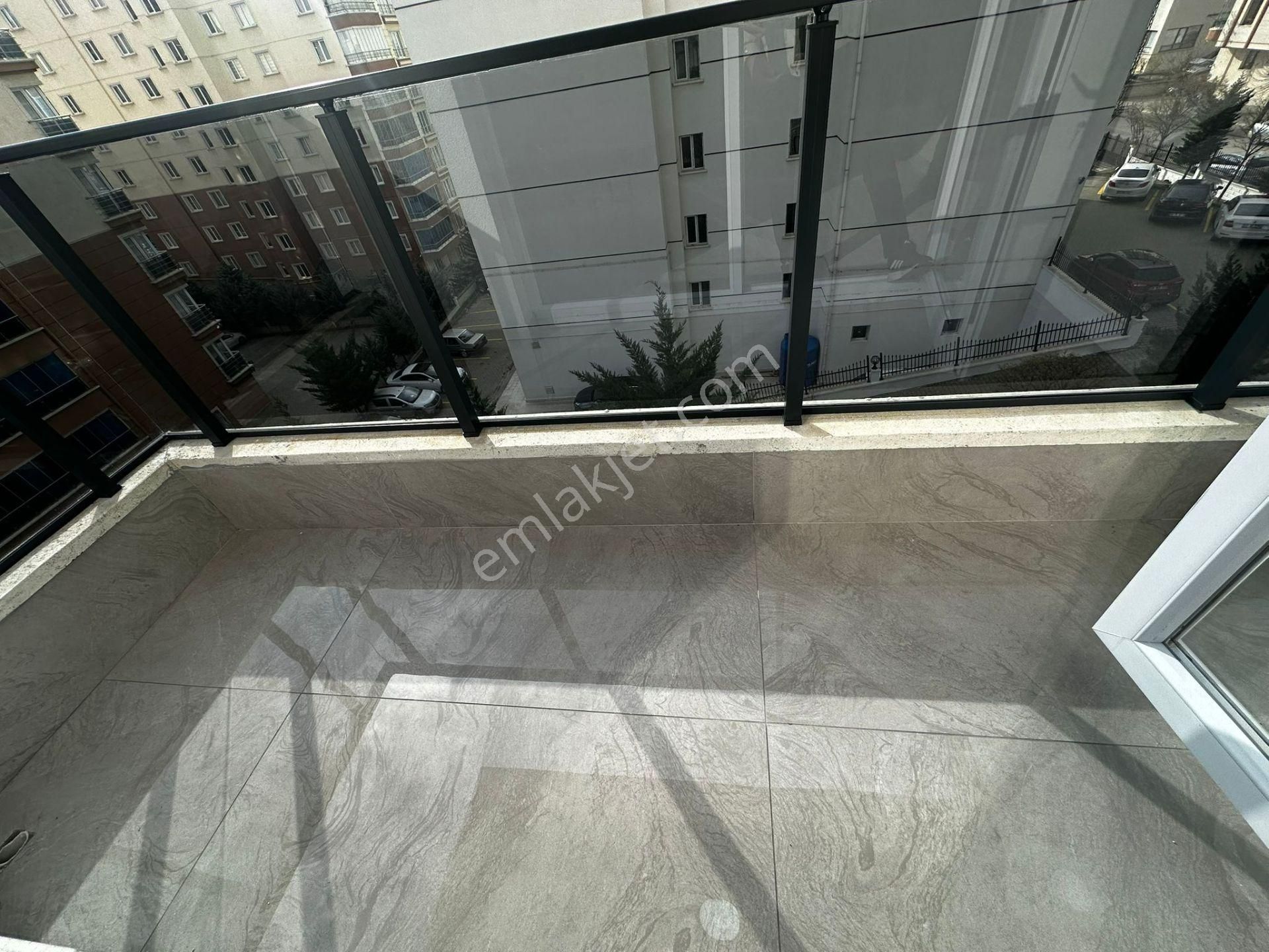 Kalecik Emlak'tan Lüx Yapılı 8.kat 4+1 G.odalı Şık Site Dairesi - Görsel 26