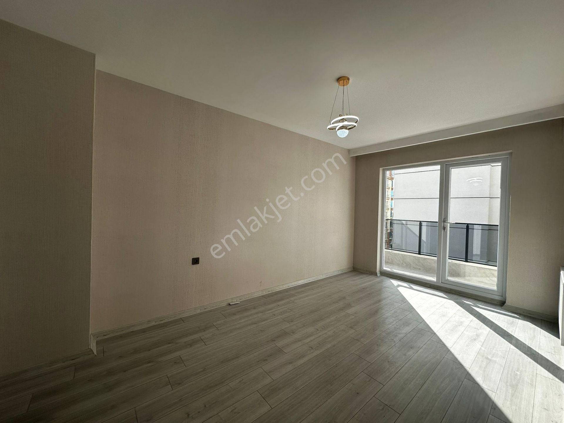 Kalecik Emlak'tan Lüx Yapılı 8.kat 4+1 G.odalı Şık Site Dairesi - Görsel 6