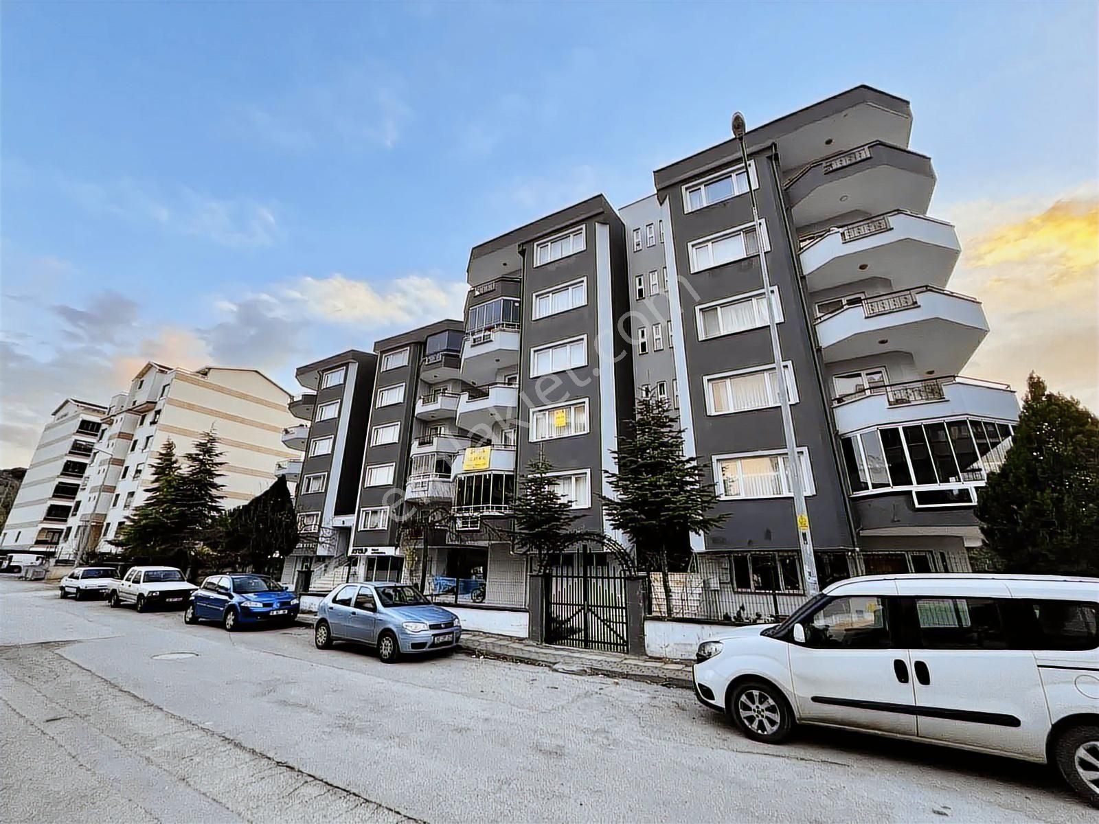 Güzelyalı Afşinkent Sitesinde 3+1 Satılık Daire - Görsel 14