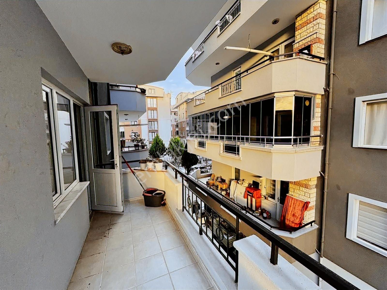 Güzelyalı Afşinkent Sitesinde 3+1 Satılık Daire - Görsel 5