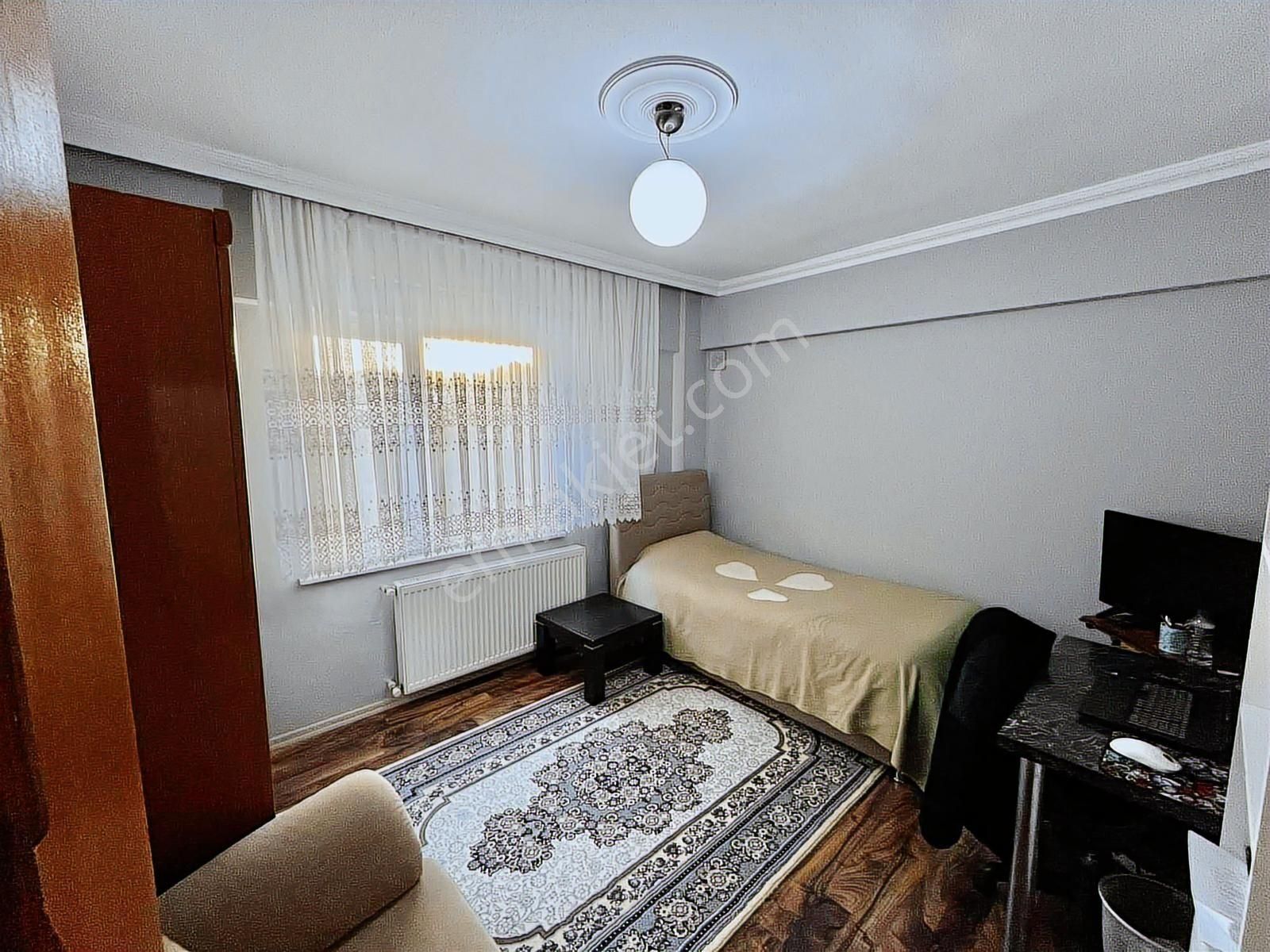 Güzelyalı Afşinkent Sitesinde 3+1 Satılık Daire - Görsel 2