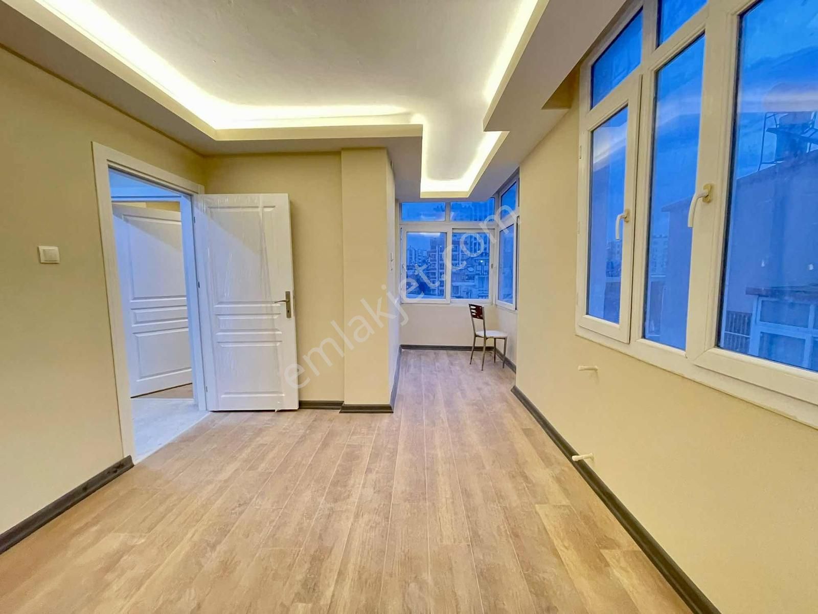 Baraj Yolu Hastaneler Kavşağında Satlık Lüx Daire - Görsel 14
