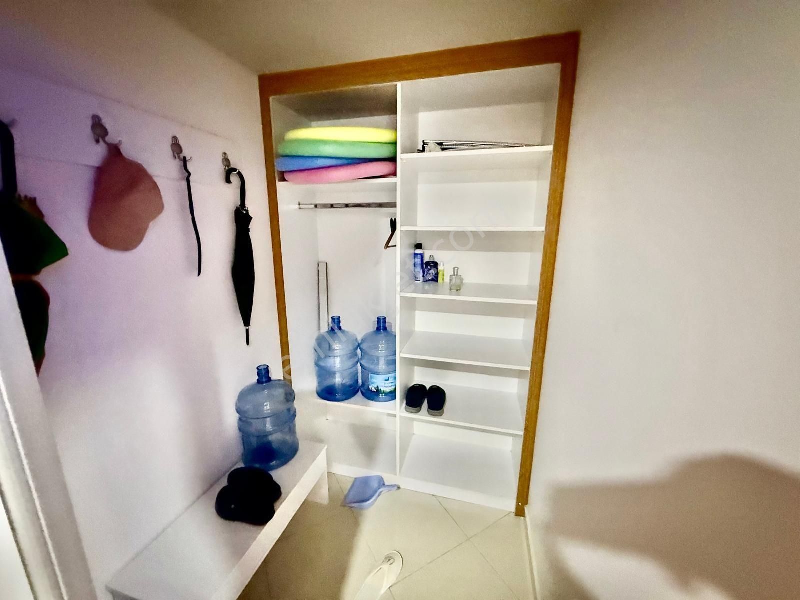 Kadınlar Denizinde Sahile Yakın 3+1 Ters Dubleks Deniz Manzaralı Havuzlu Sitede Daire   - Görsel 31