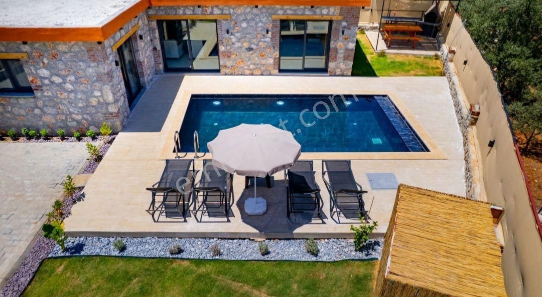 Muğla Fethiye Bozyerde Eşyalı Kiralık Havuzlu Villa Uzun Dönem - Görsel 3
