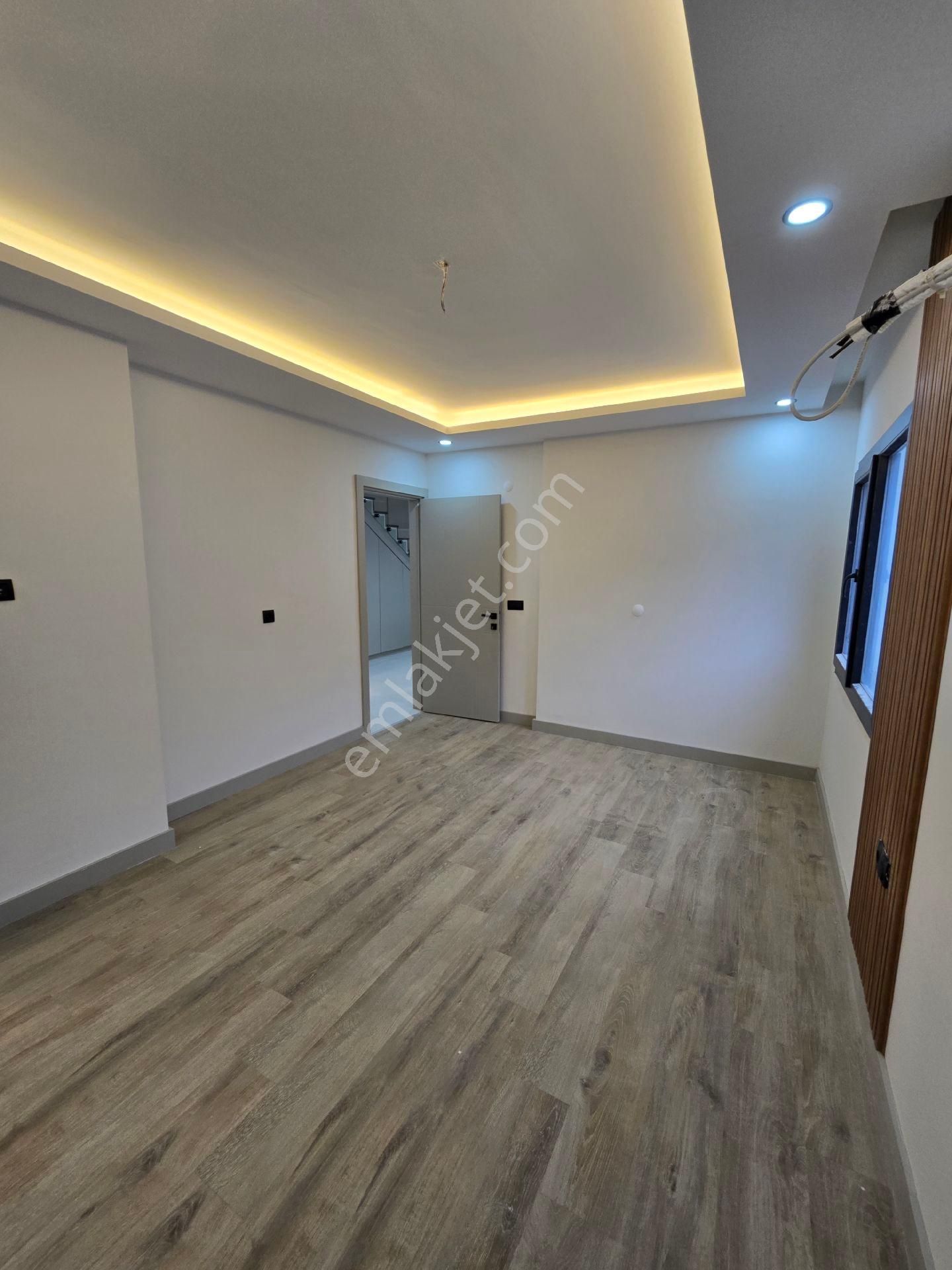 Değirmendere De Full Deniz Manzaralı Doğalgazlı Havuzlu Güvenlikli Elit Sitede 4+1 200dubleks Daire - Görsel 12