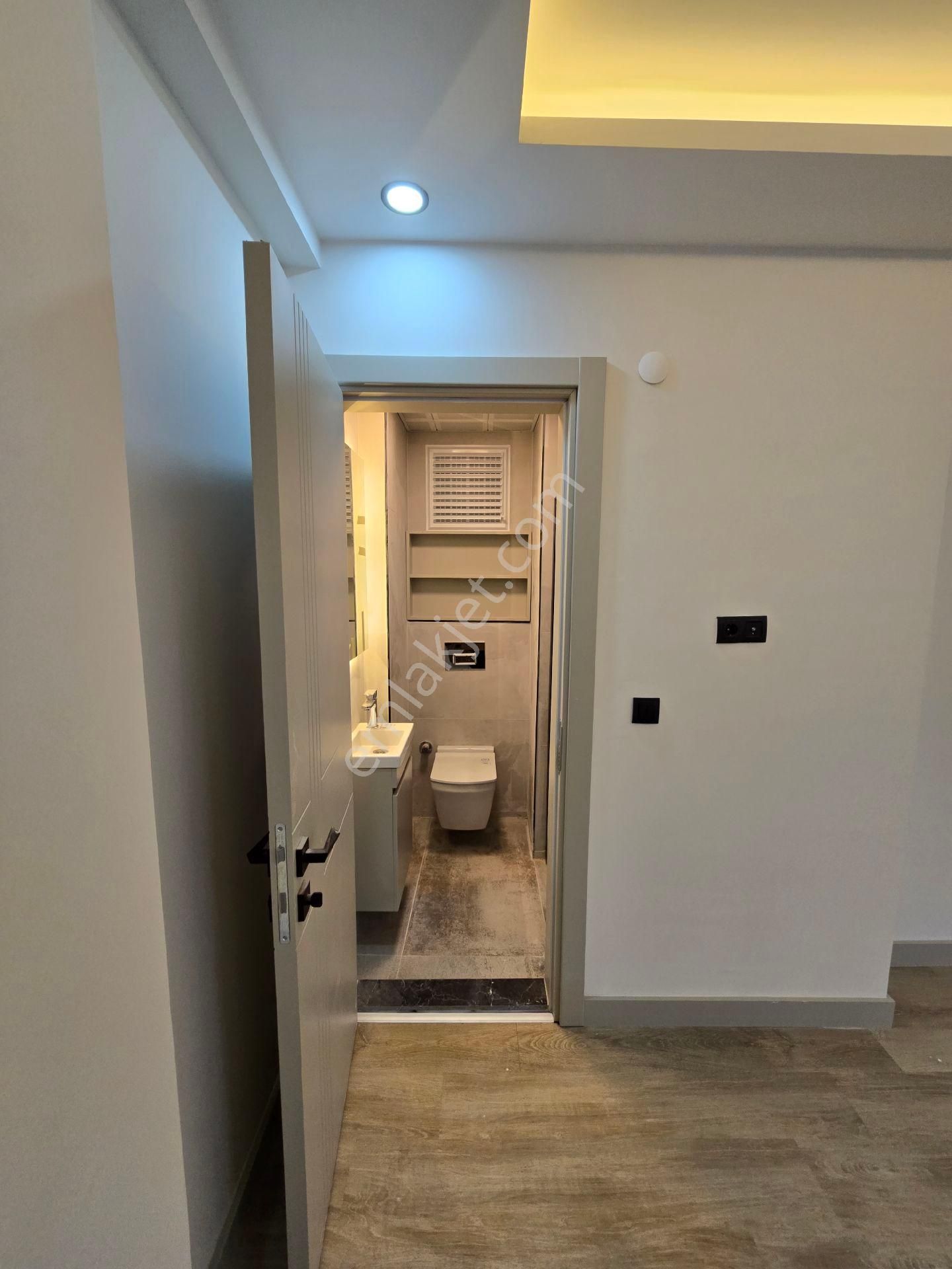 Değirmendere De Full Deniz Manzaralı Doğalgazlı Havuzlu Güvenlikli Elit Sitede 4+1 200dubleks Daire - Görsel 17