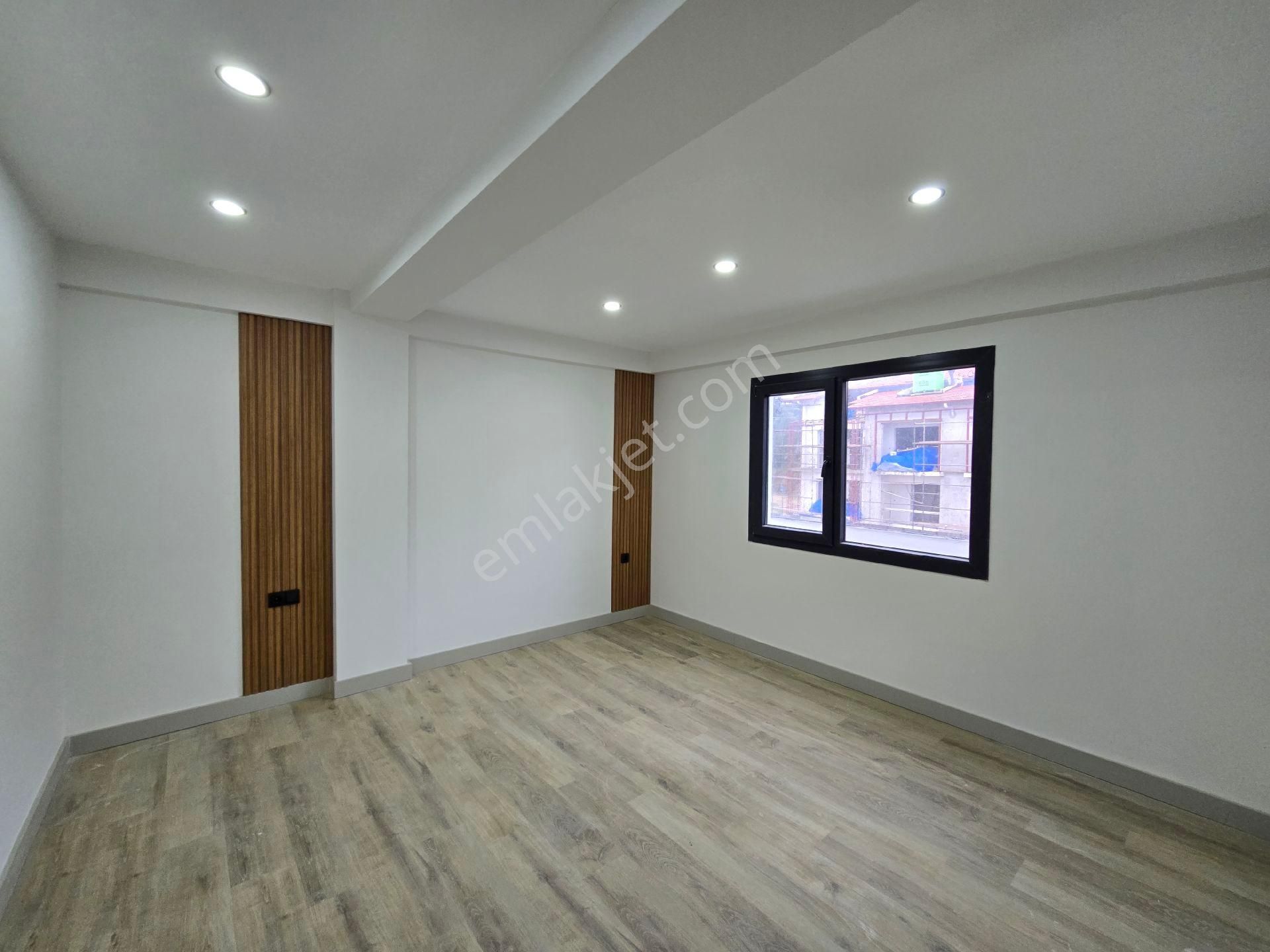 Değirmendere De Full Deniz Manzaralı Doğalgazlı Havuzlu Güvenlikli Elit Sitede 4+1 200dubleks Daire - Görsel 31