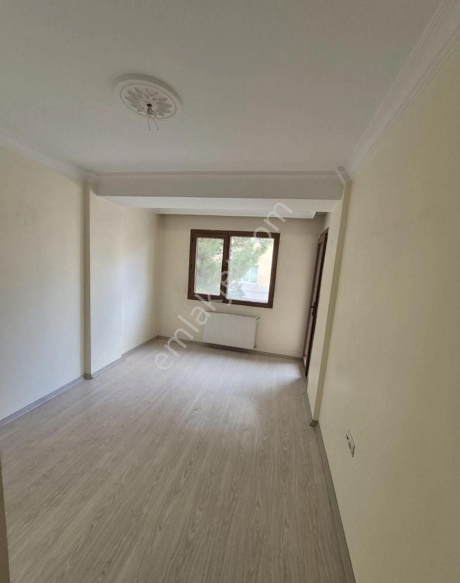 Buca Laleli Mahallesinde//caddeüzeri/izbana5dk/8yıllık/110m2/2+1,daire - Görsel 9