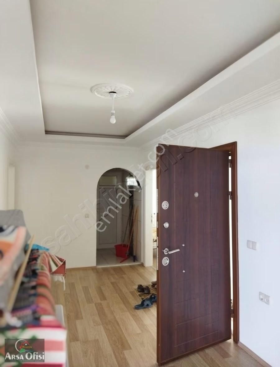 Alanya Mahmutlarda Satılık Deniz Manzaralı Müstakil Bahçeli Ev - Görsel 10