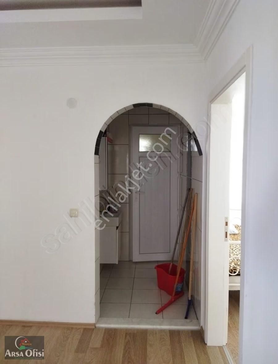 Alanya Mahmutlarda Satılık Deniz Manzaralı Müstakil Bahçeli Ev - Görsel 22