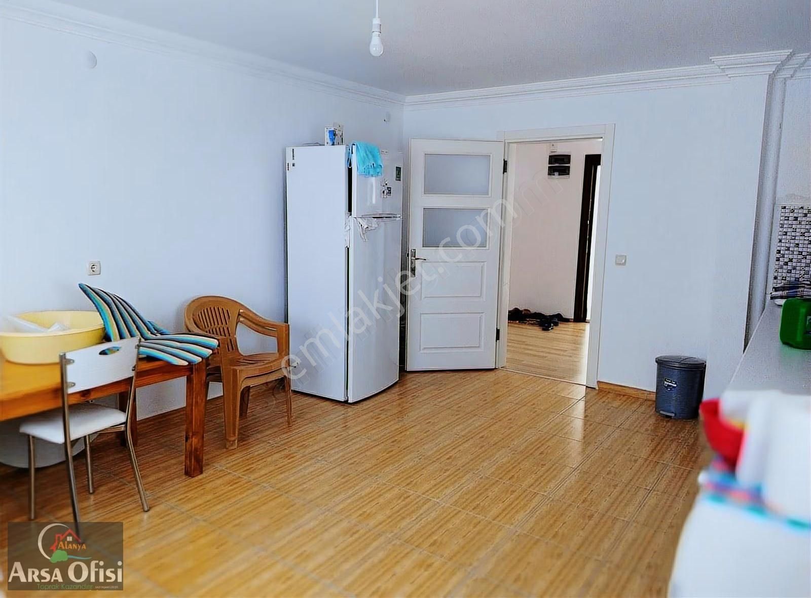 Alanya Mahmutlarda Satılık Deniz Manzaralı Müstakil Bahçeli Ev - Görsel 2