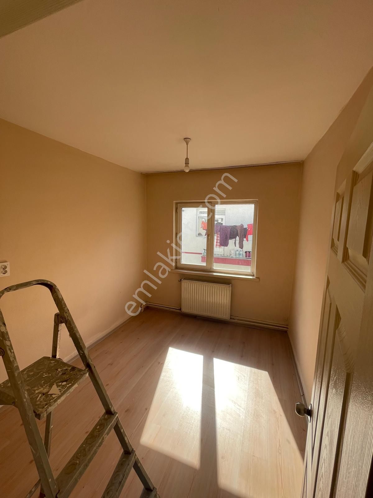 3+1 Demirlibahçe De İskanlı Fırsat Daire - Görsel 9