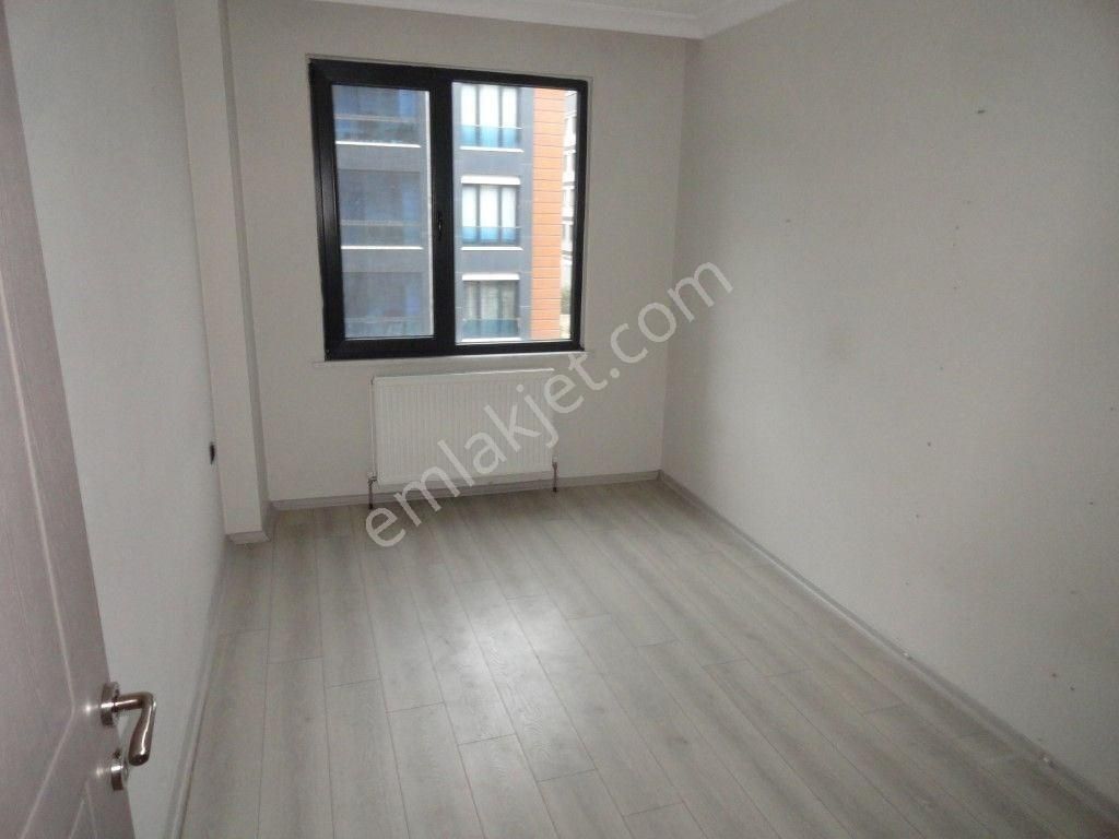 Beylikdüzü Kavaklıda 2+1 85 M2 Kiralık Daire İlçe Emniyete Yakın Müstakil Binada - Görsel 31