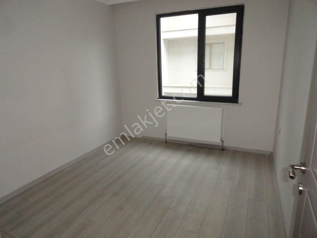 Beylikdüzü Kavaklıda 2+1 85 M2 Kiralık Daire İlçe Emniyete Yakın Müstakil Binada - Görsel 22