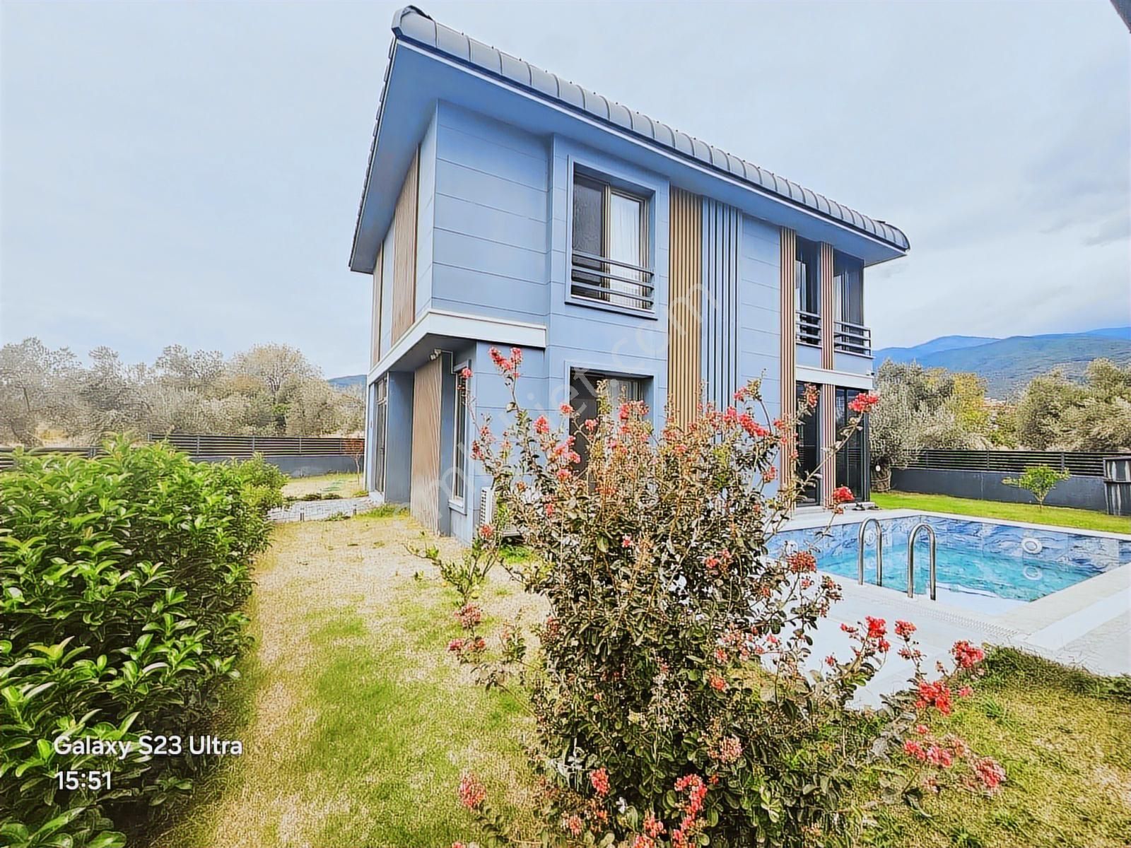 Eu Gayrimenkulden Yetkili Havuzlu Tek Müstakil 3+1 Villa - Görsel 27