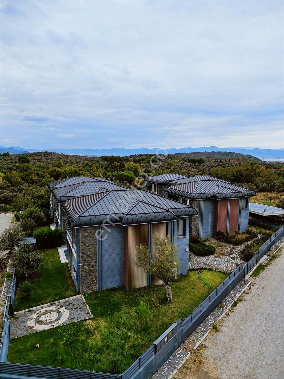 Eu Gayrimenkulden Yetkili Havuzlu Tek Müstakil 3+1 Villa - Görsel 11