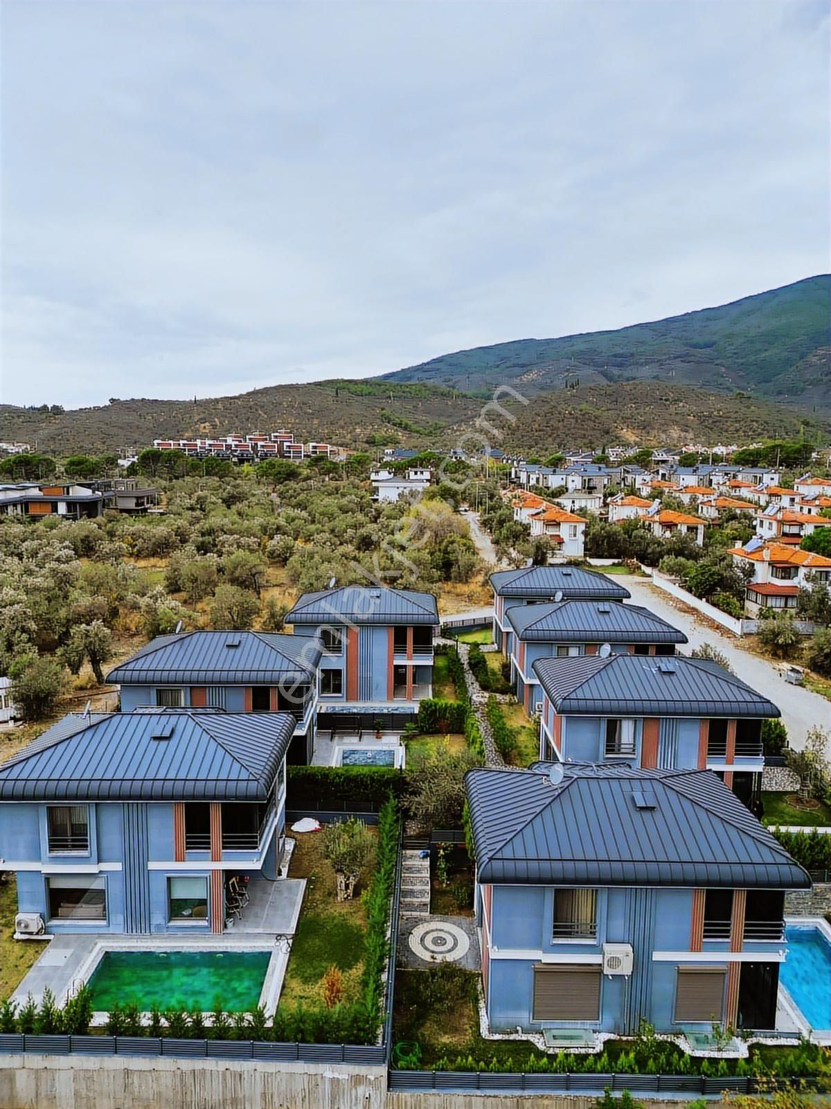 Eu Gayrimenkulden Yetkili Havuzlu Tek Müstakil 3+1 Villa - Görsel 25