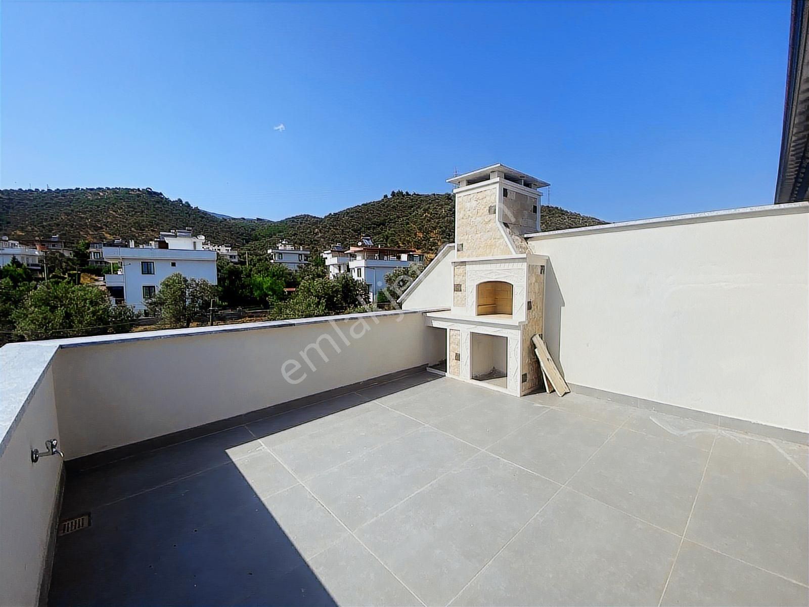 Eu Gayrimenkulden Denize Yakın 5+1 Villa - Görsel 3