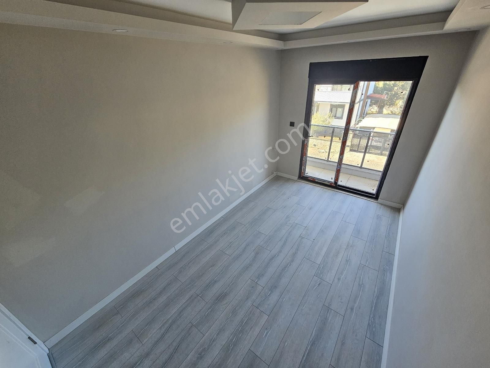 Eu Gayrimenkulden Geniş Bahçeli Deniz Manzaralı 3+2 Villa - Görsel 24