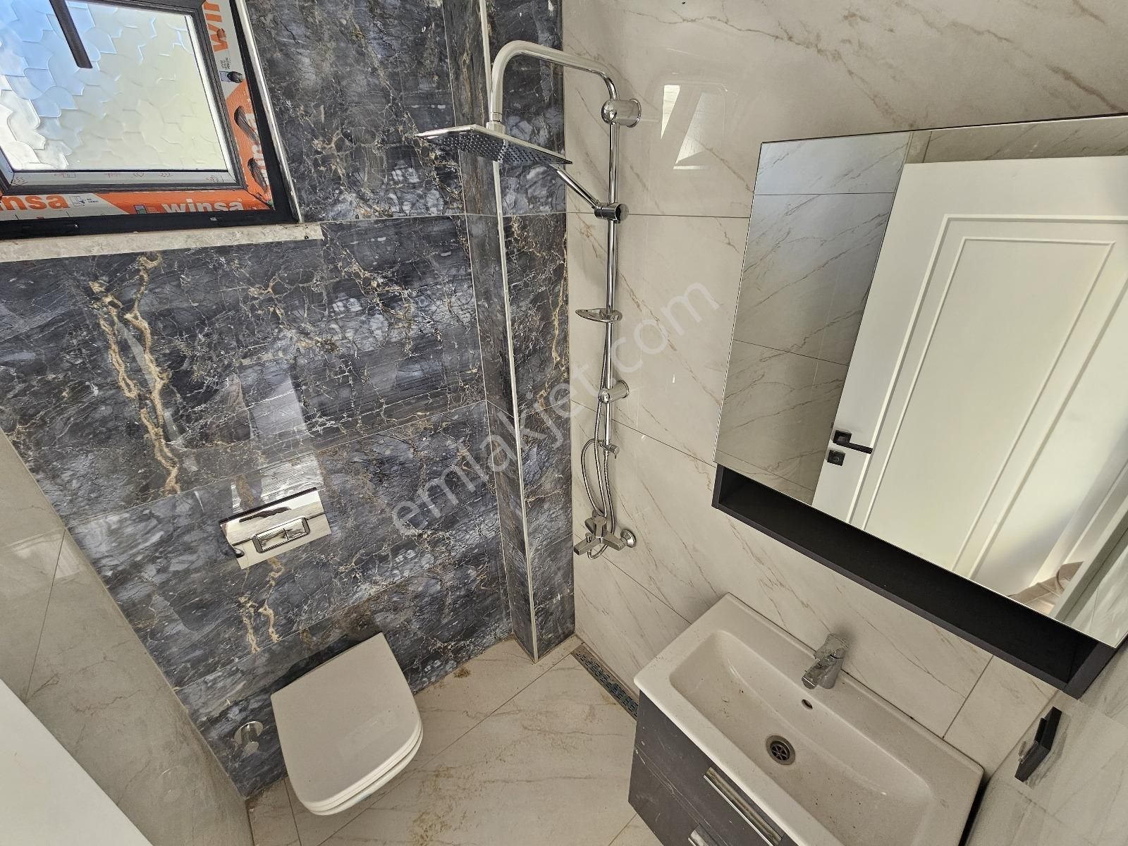 Eu Gayrimenkulden Geniş Bahçeli Deniz Manzaralı 3+2 Villa - Görsel 30