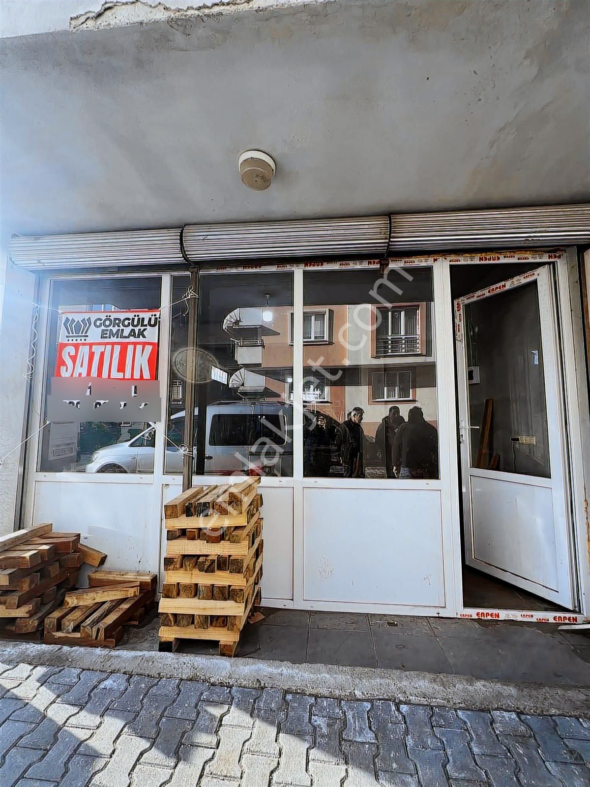 Salıpazarı Merkezde Satılık Dükkan - Görsel 9