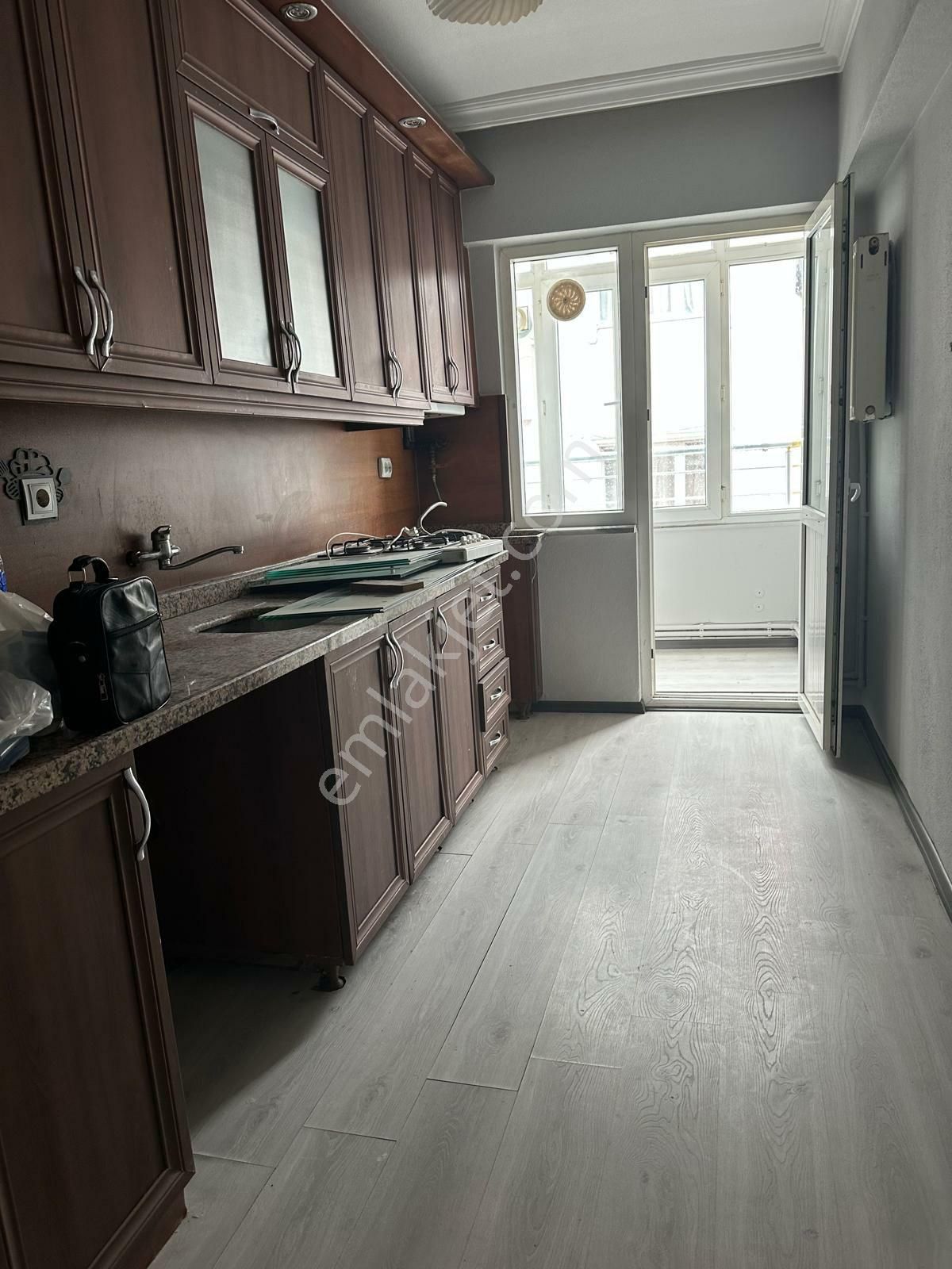 Çorlu Kemalettin Mahallesinde 130m2 Satılık 3+1 Asansörlü Daire - Görsel 12