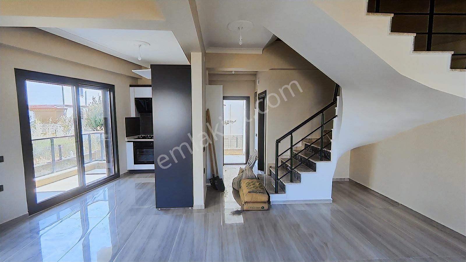 Rw Nefes'ten Ören'de Muhteşem Konumlu 3+1 Teraslı Bahçeli Villa - Görsel 8