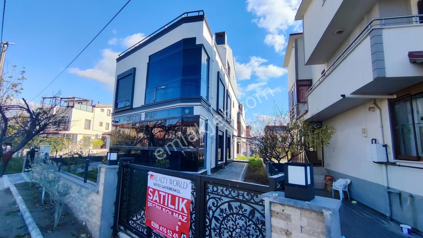 Rw Nefes'ten Ören'de Muhteşem Konumlu 3+1 Teraslı Bahçeli Villa