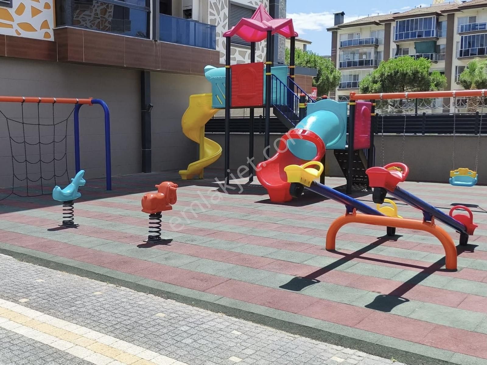 Rw Nefes'ten Burhaniye'nin En Prestijli Sitesinde Geniş 1+1 - Görsel 18