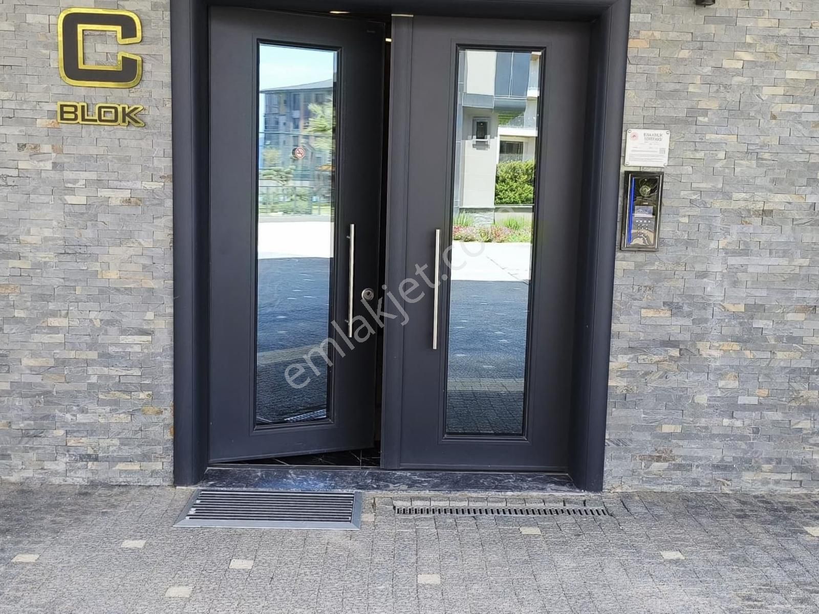 Rw Nefes'ten Burhaniye'nin En Prestijli Sitesinde Geniş 1+1 - Görsel 6