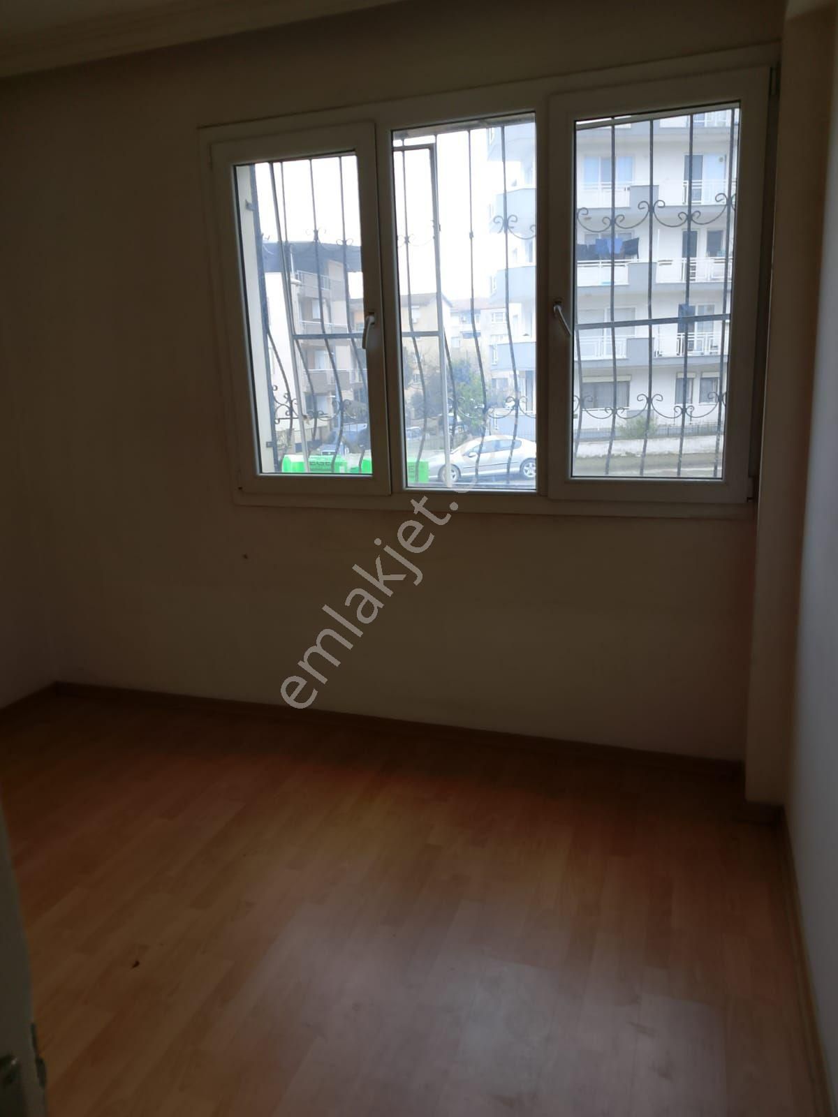 Aydın Söke Fevzipaşa Mah. Yüksek Giriş Satılık 2+1 Daire