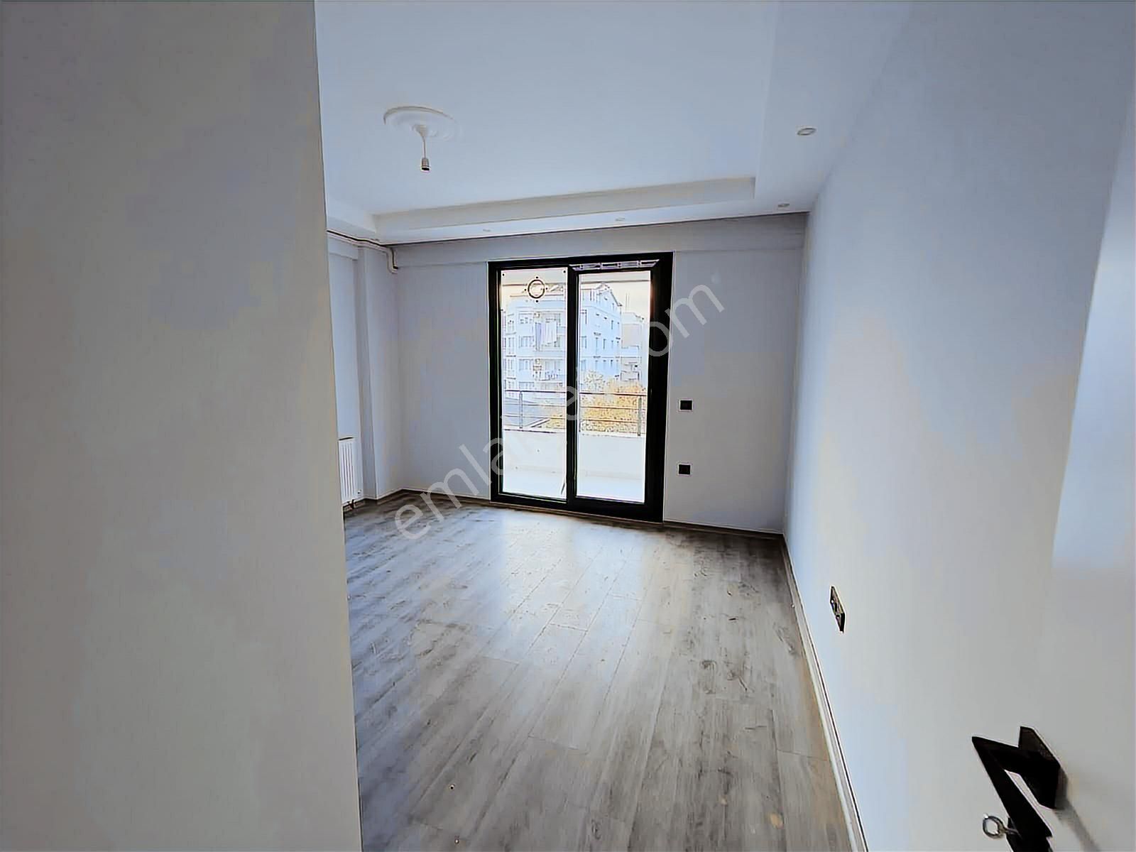 Rw Nefes'ten Cumhuriyet Mahallesinde 1+1 Satılık Daire - Görsel 9