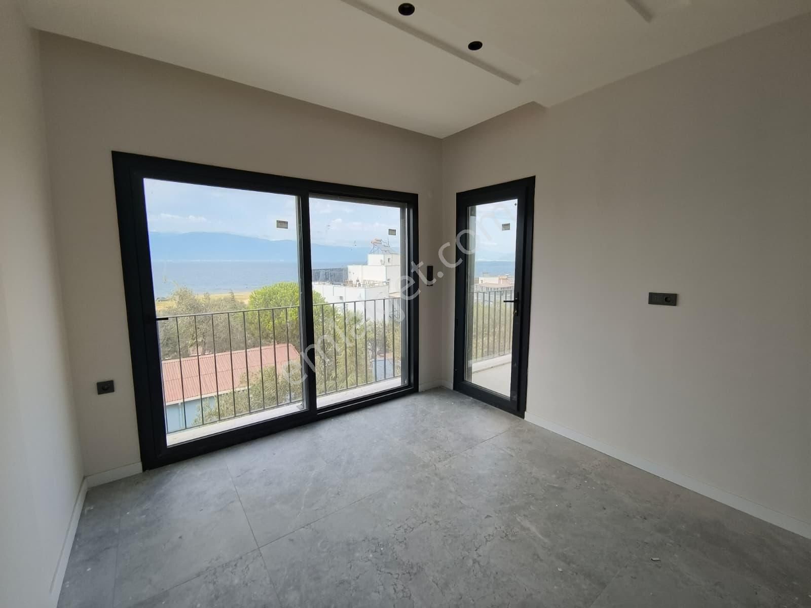 Rw Nefes'ten Burhaniye Pelitköy Sahilde 3+1 Villa - Görsel 4