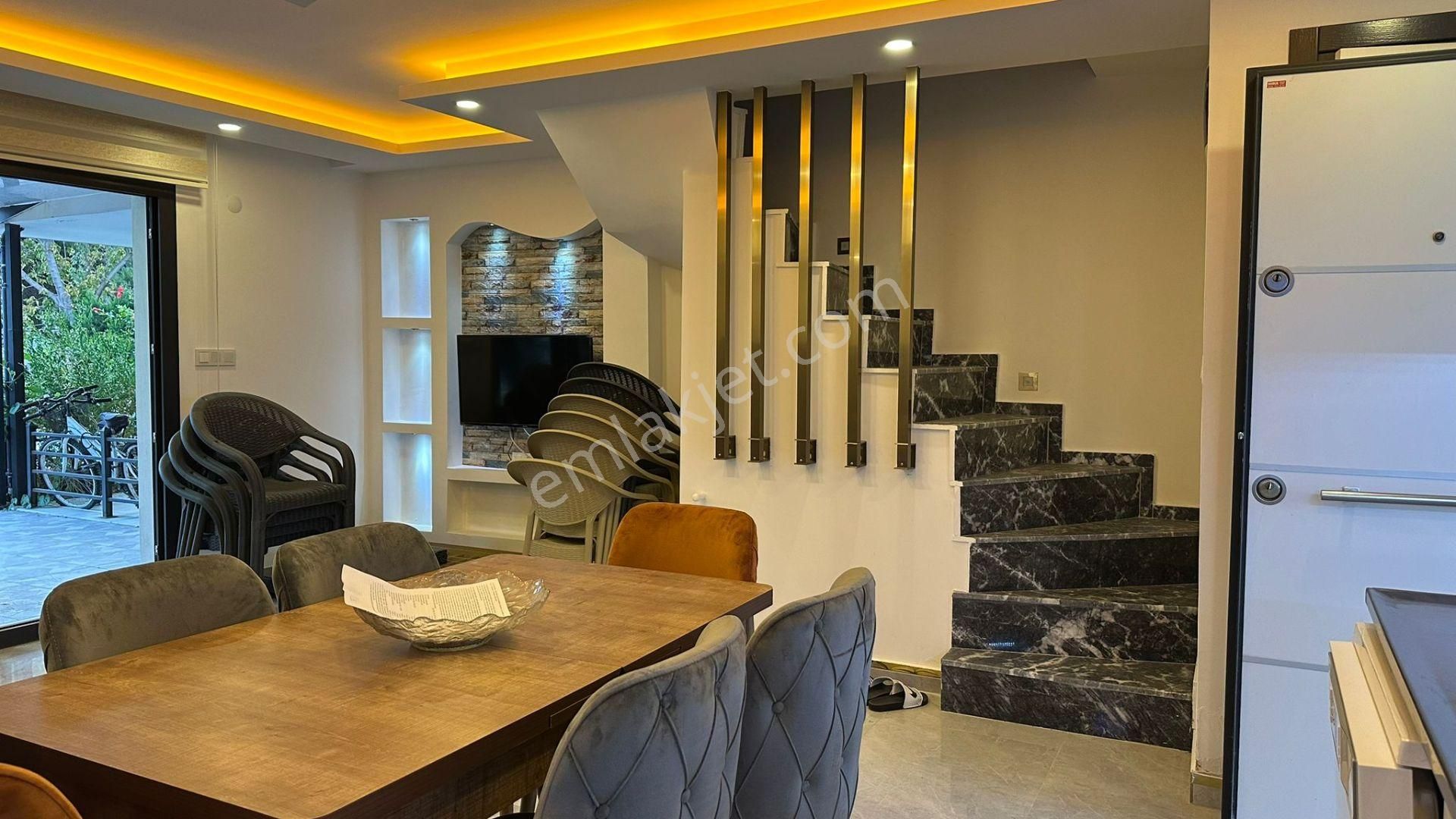 Sahil Sitelerinde Denize 200 Metre 3+1 Yazlık - Görsel 13