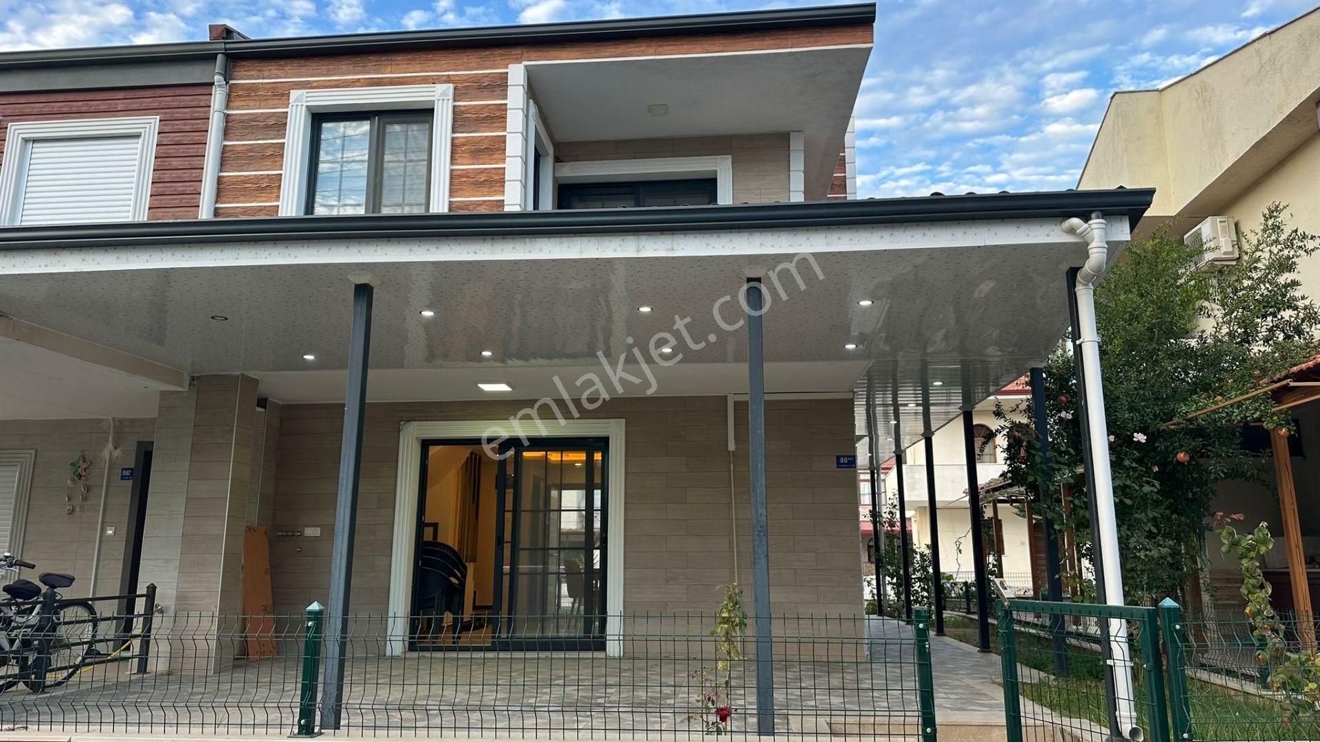 Sahil Sitelerinde Denize 200 Metre 3+1 Yazlık - Görsel 3