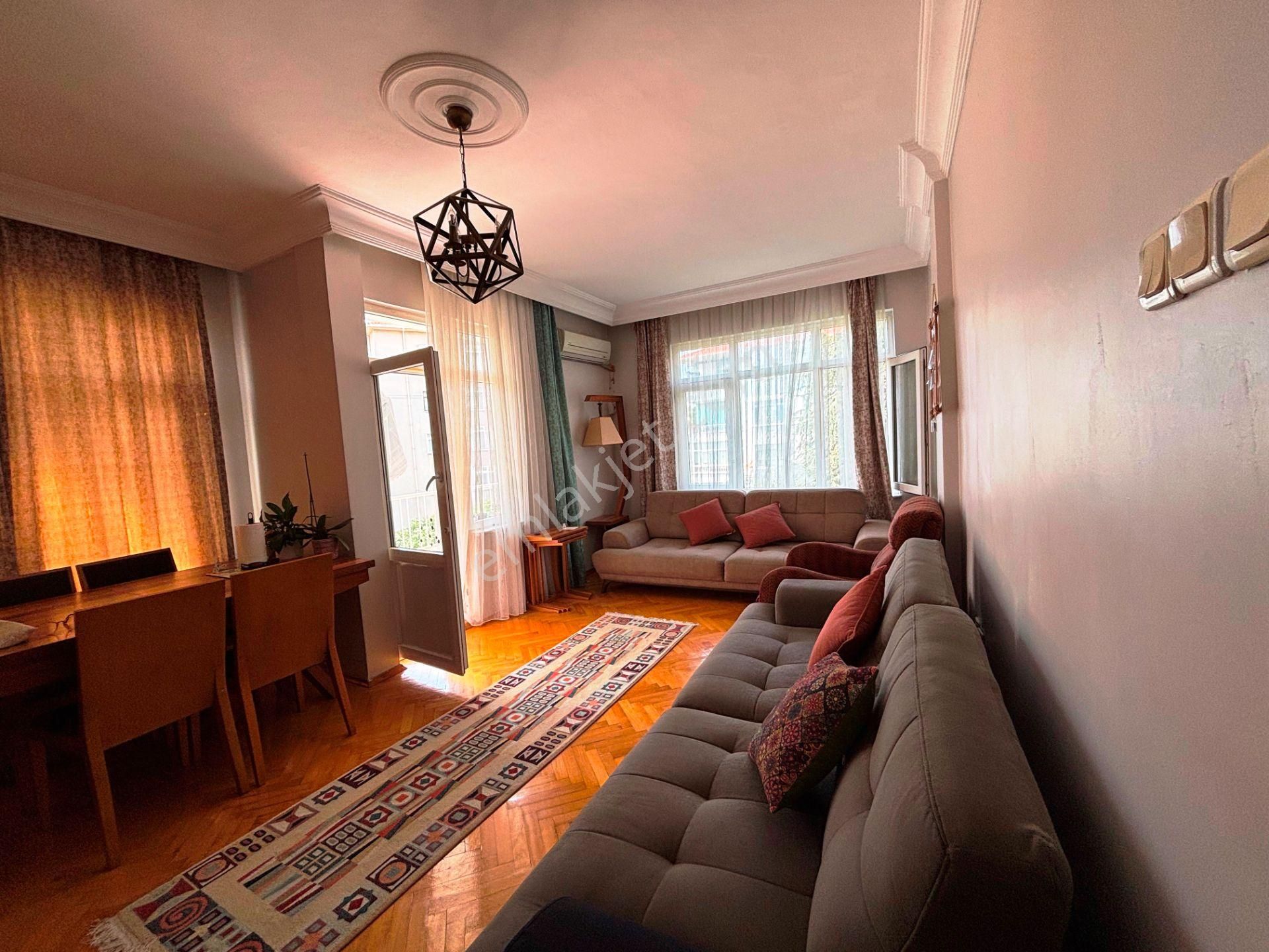 Acıbadem'de Yabancı Satışına Uygun 100m2 Ara Kat Satılık 2+1 - Görsel 3