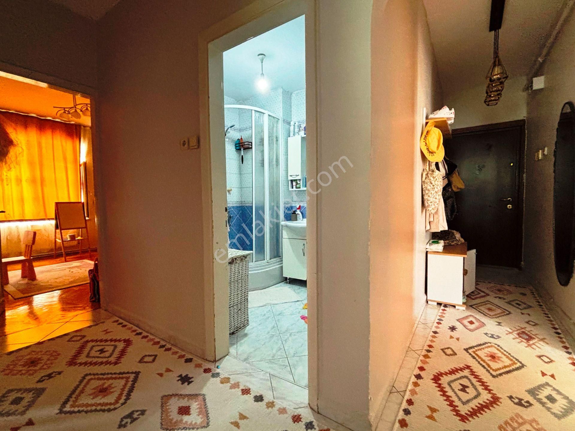 Acıbadem'de Yabancı Satışına Uygun 100m2 Ara Kat Satılık 2+1 - Görsel 17