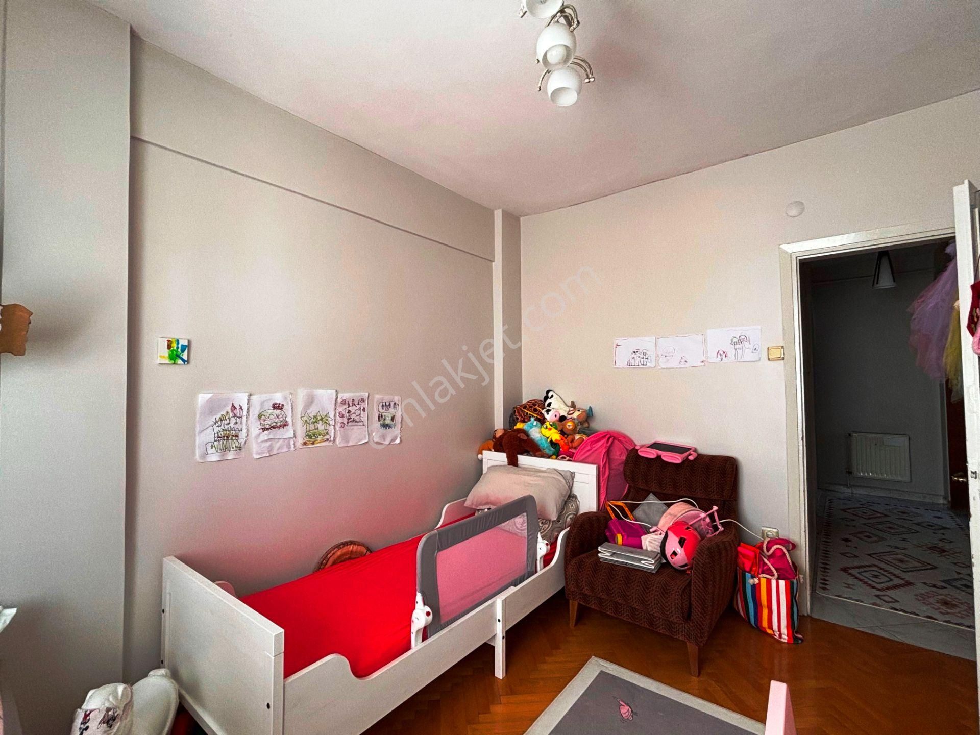 Acıbadem'de Yabancı Satışına Uygun 100m2 Ara Kat Satılık 2+1 - Görsel 10