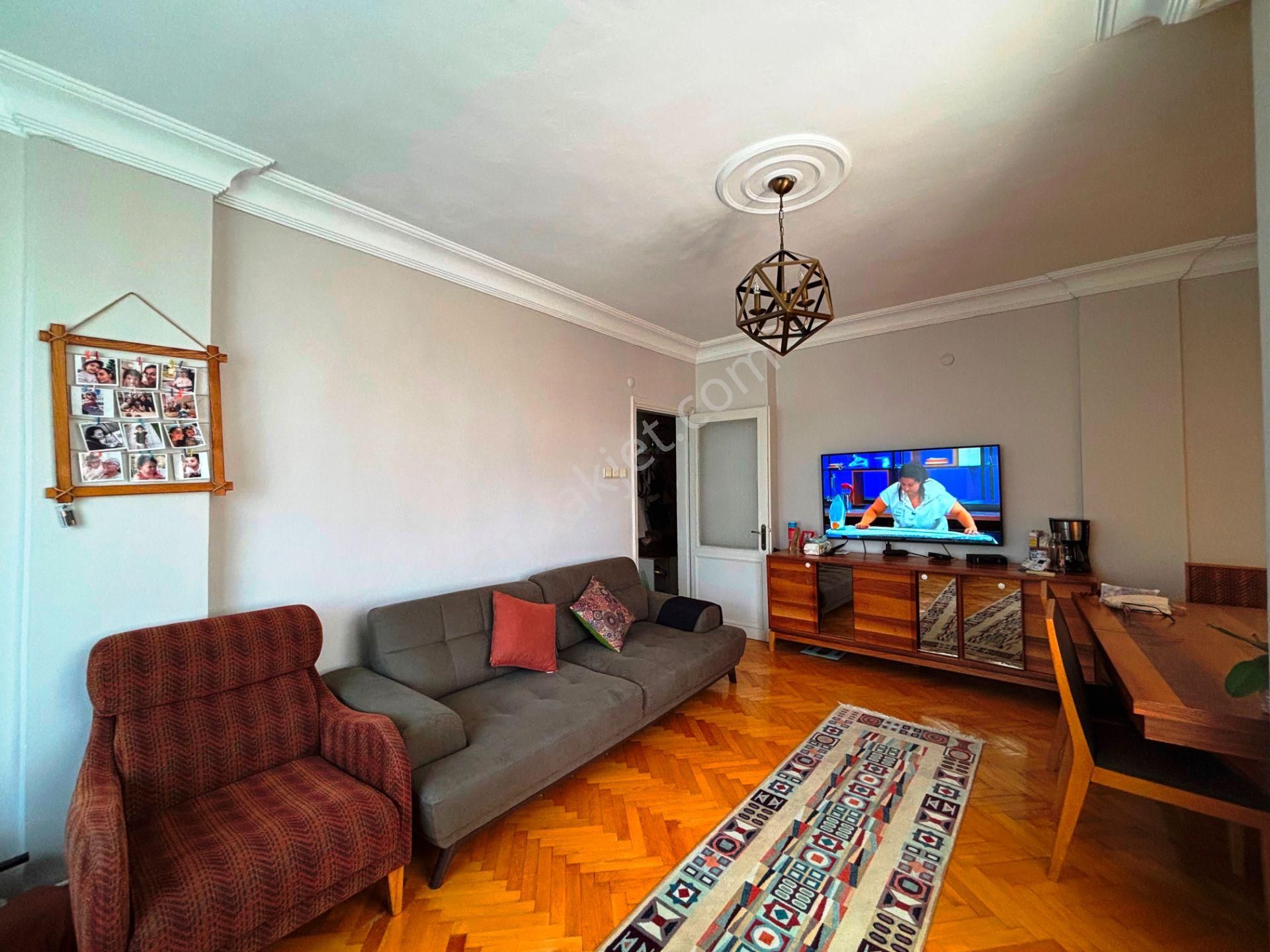 Acıbadem'de Yabancı Satışına Uygun 100m2 Ara Kat Satılık 2+1 - Görsel 6