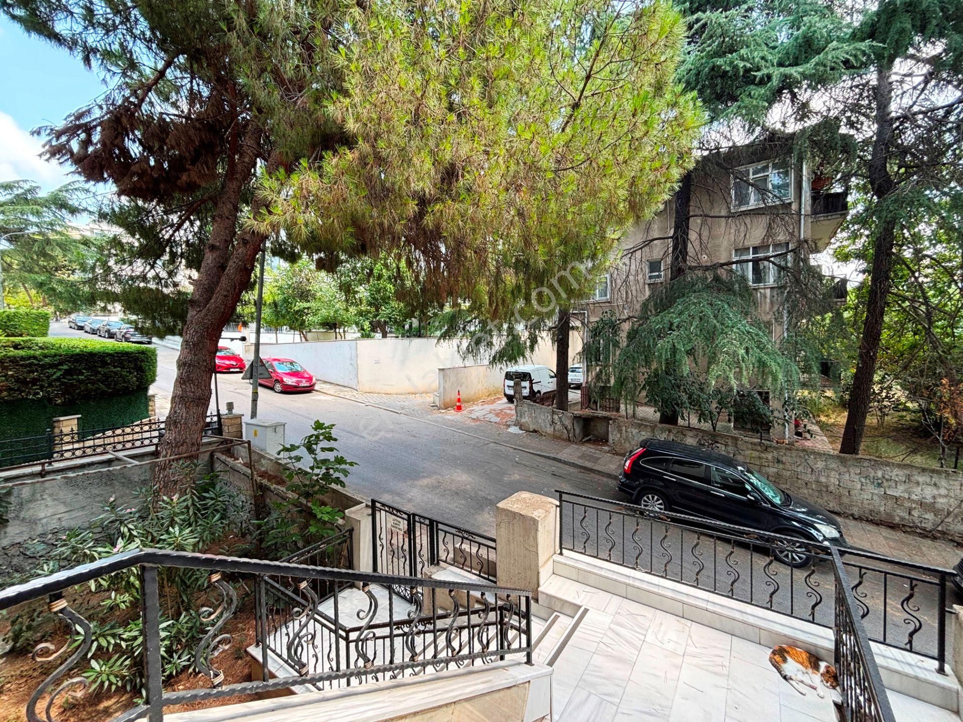 Acıbadem'de Yabancı Satışına Uygun 100m2 Ara Kat Satılık 2+1 - Görsel 29