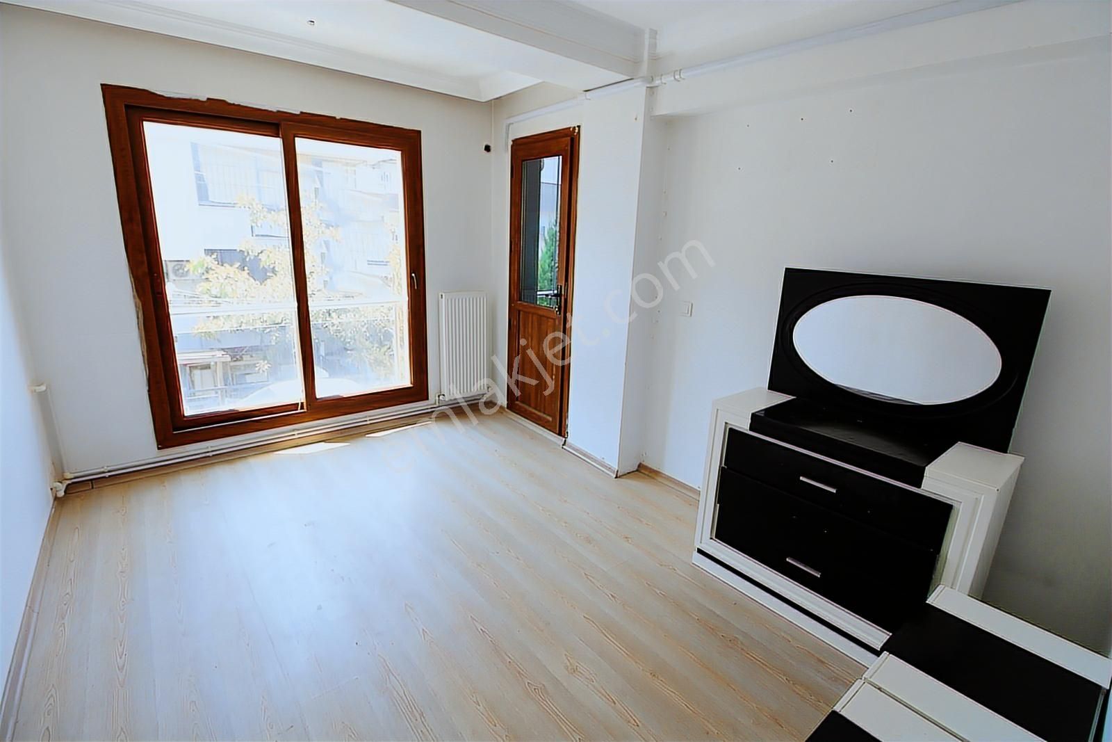 Buca Tınaztepede Açık Mutfaklı, Doğalgazlı 2+1 Kiralık Daire - Görsel 20
