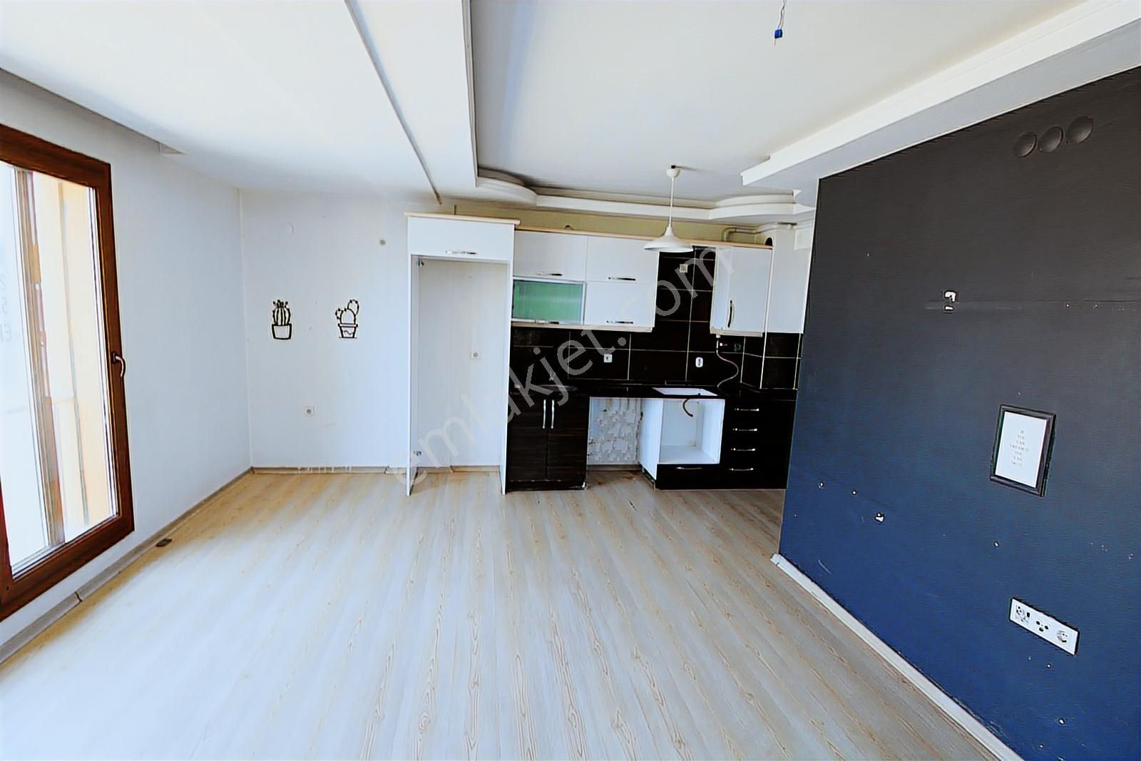 Buca Tınaztepede Açık Mutfaklı, Doğalgazlı 2+1 Kiralık Daire - Görsel 18