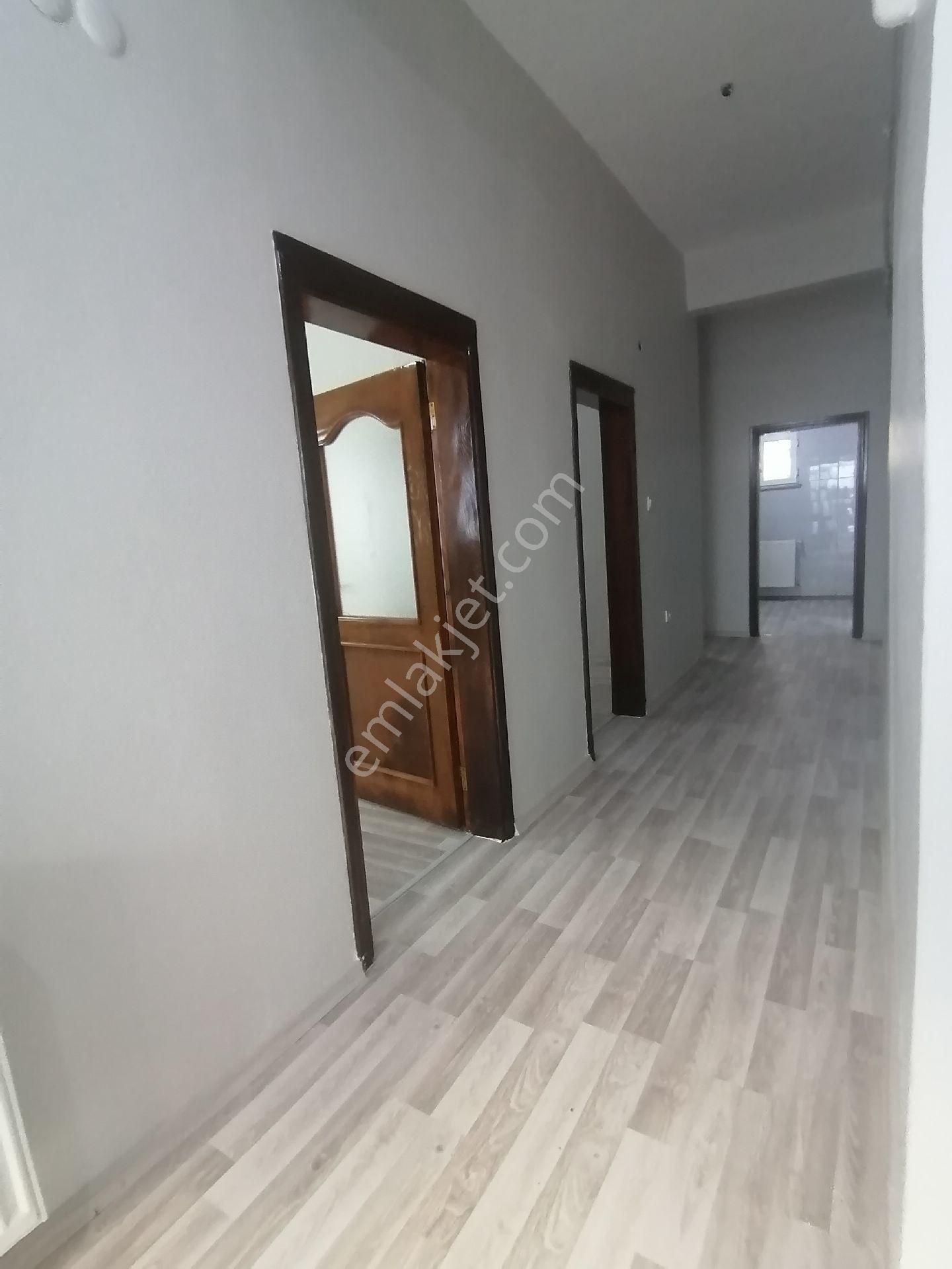 Ümraniye Çamlık İkbal Cad Merkezi Konumda - Görsel 23
