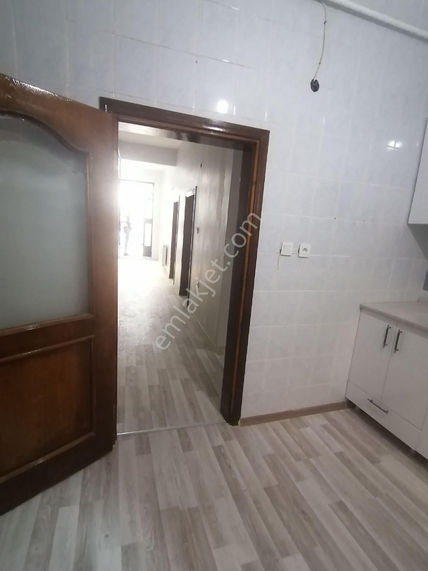 Ümraniye Çamlık İkbal Cad Merkezi Konumda - Görsel 31
